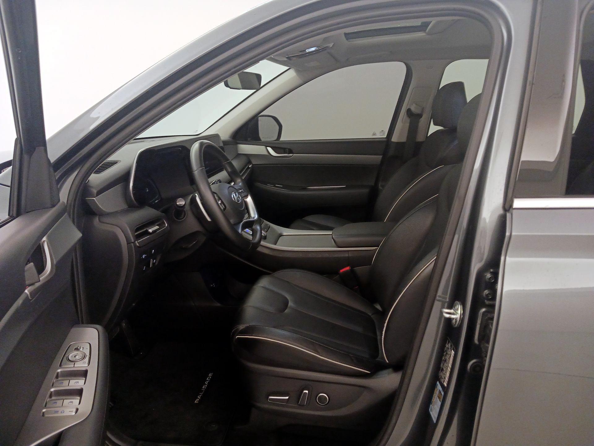 Thumbnail: 2023 Hyundai Palisade - 11