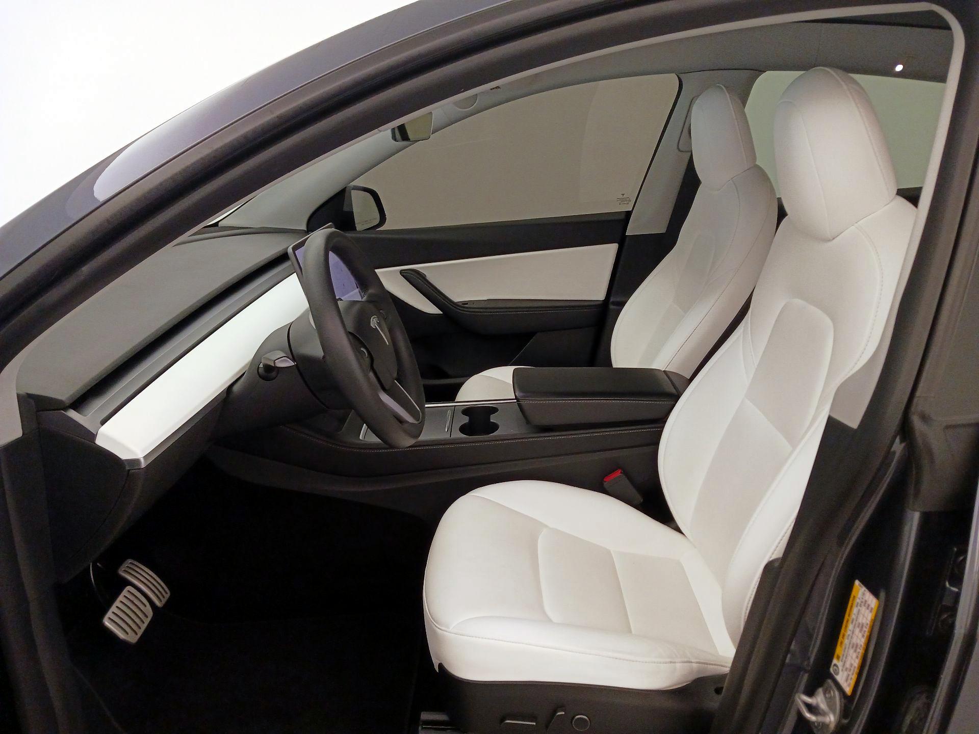 Thumbnail: 2021 Tesla Model Y - 11