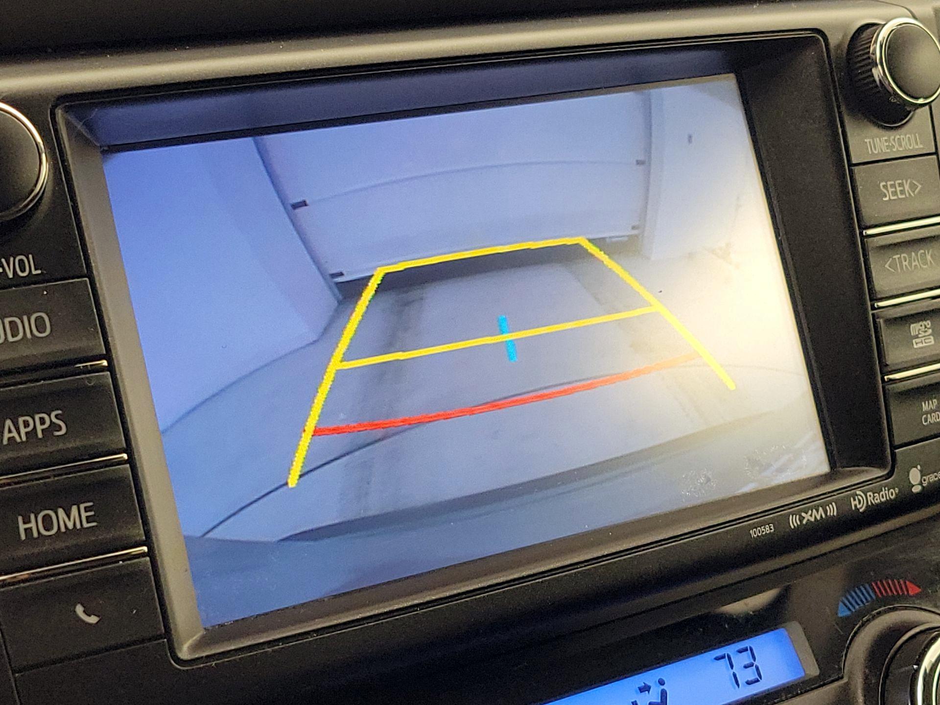 Thumbnail: 2017 Toyota RAV4 - 15