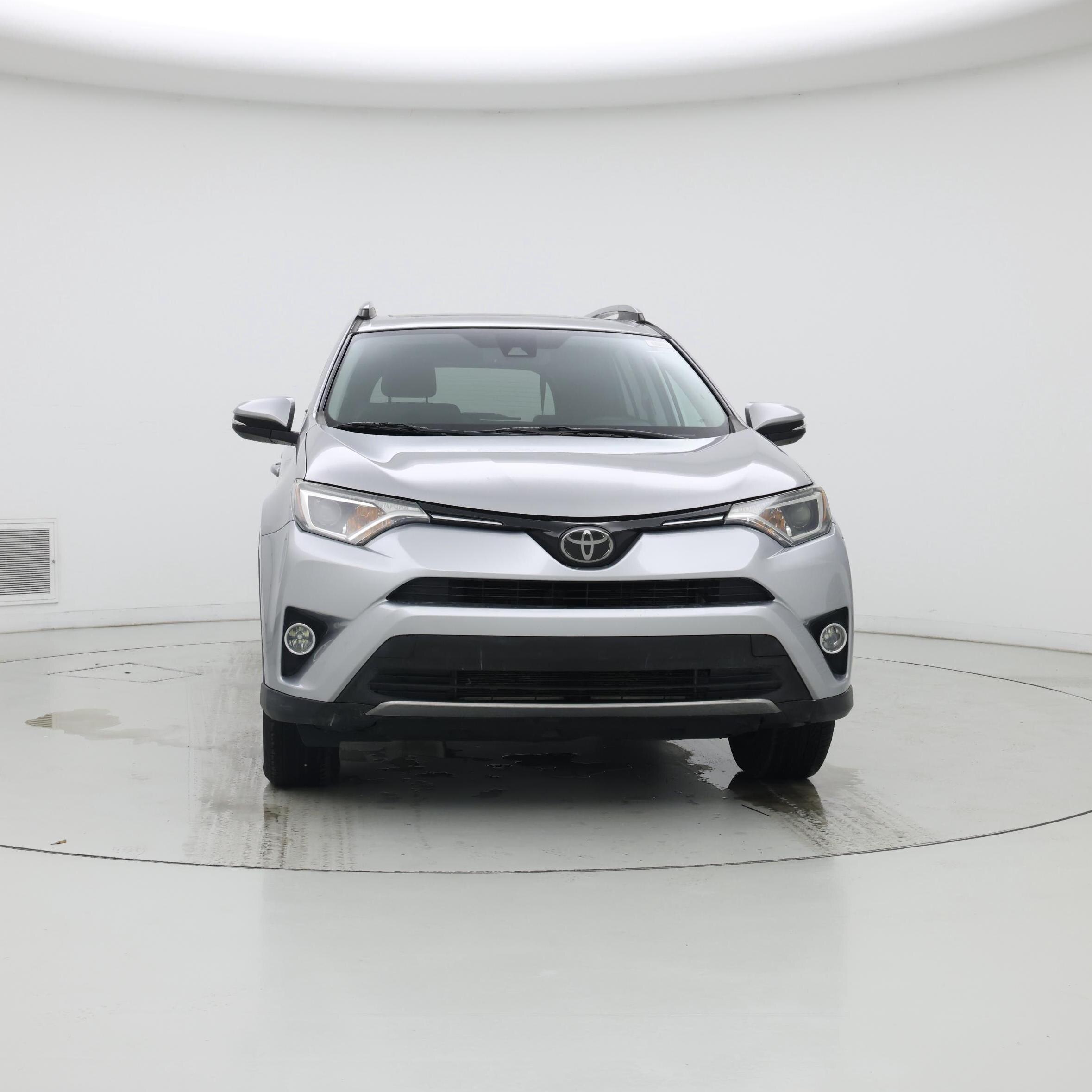 Thumbnail: 2017 Toyota RAV4 - 5