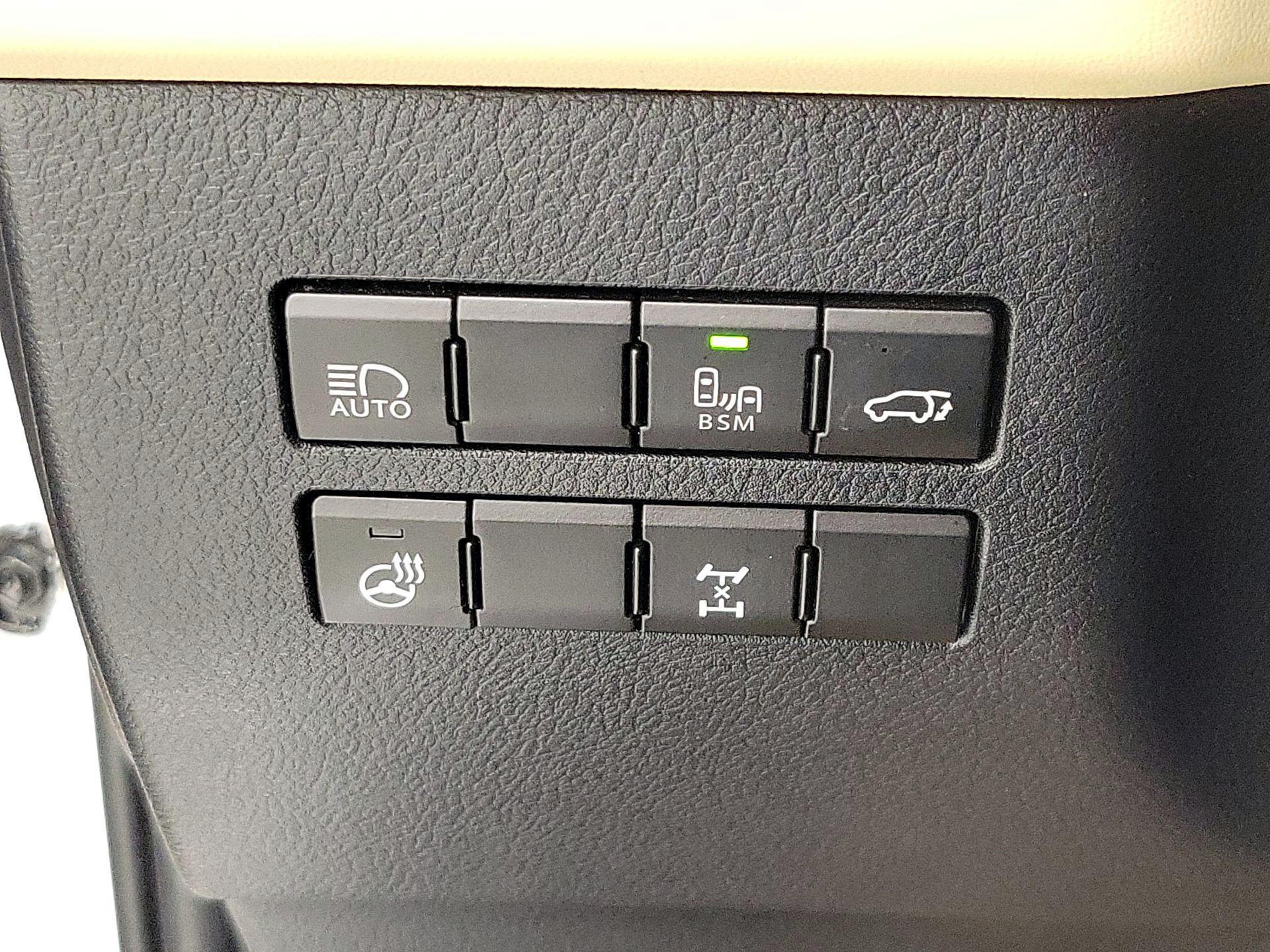 Thumbnail: 2018 Lexus NX - 13