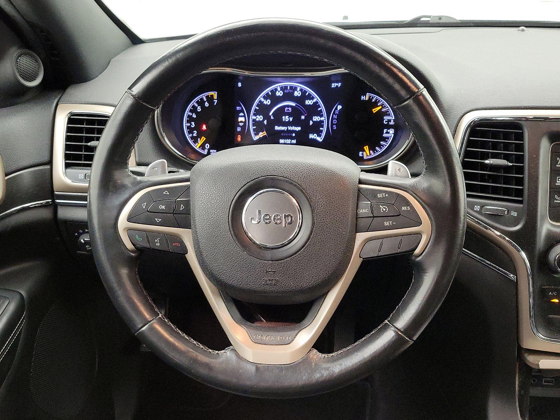 Thumbnail: 2015 Jeep Grand Cherokee - 10