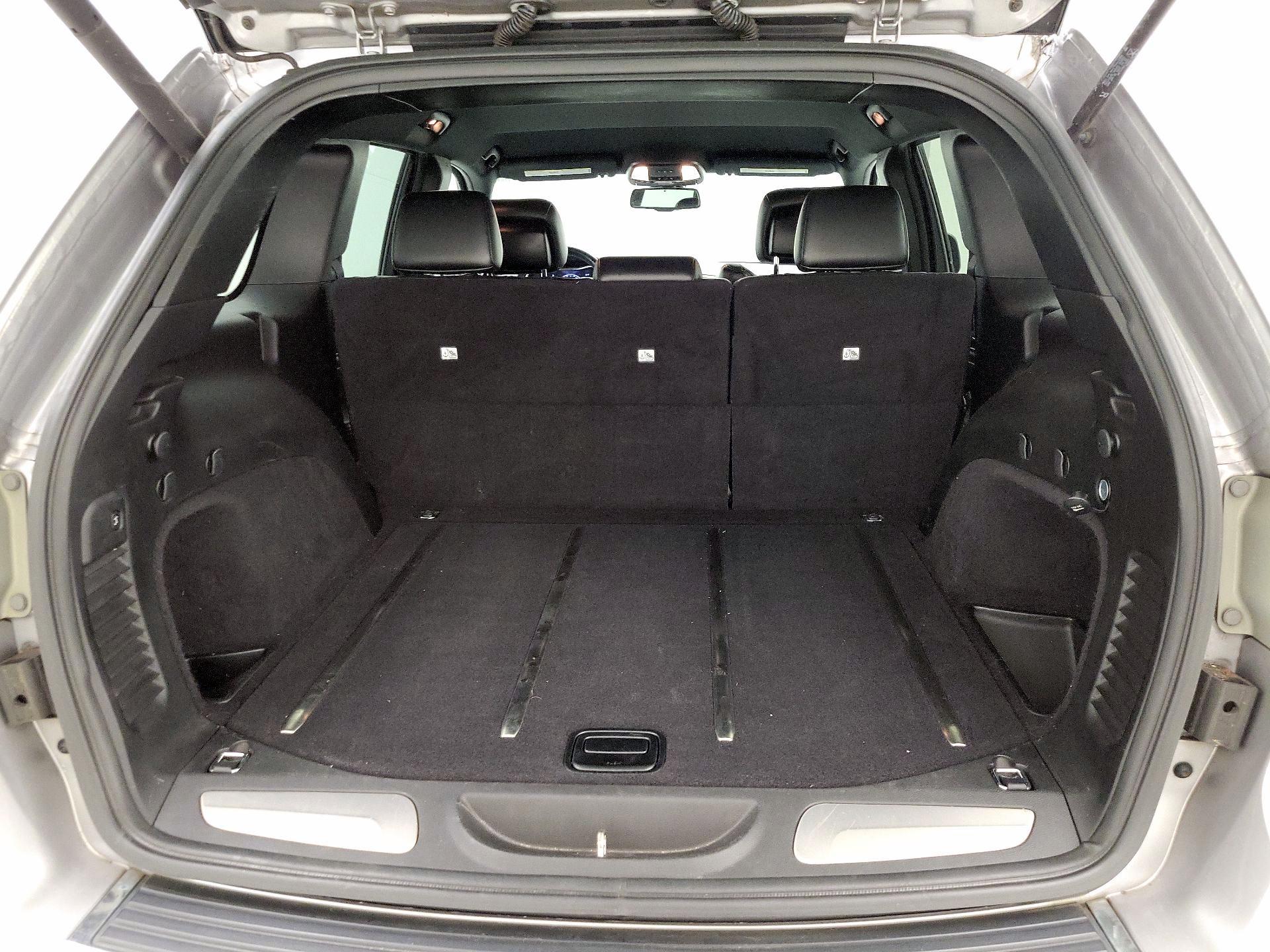 Thumbnail: 2015 Jeep Grand Cherokee - 20