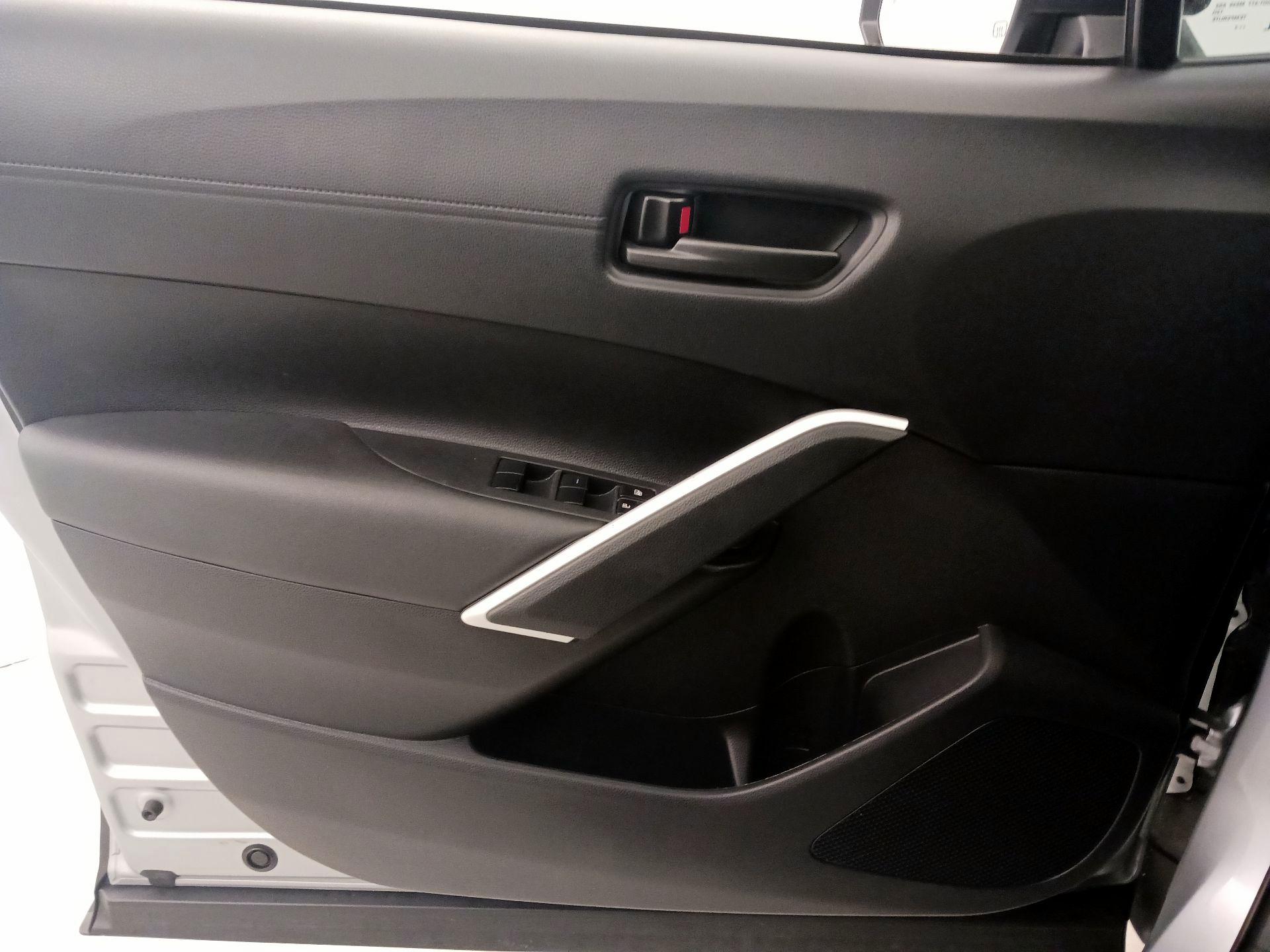 Thumbnail: 2025 Toyota Corolla Cross - 12