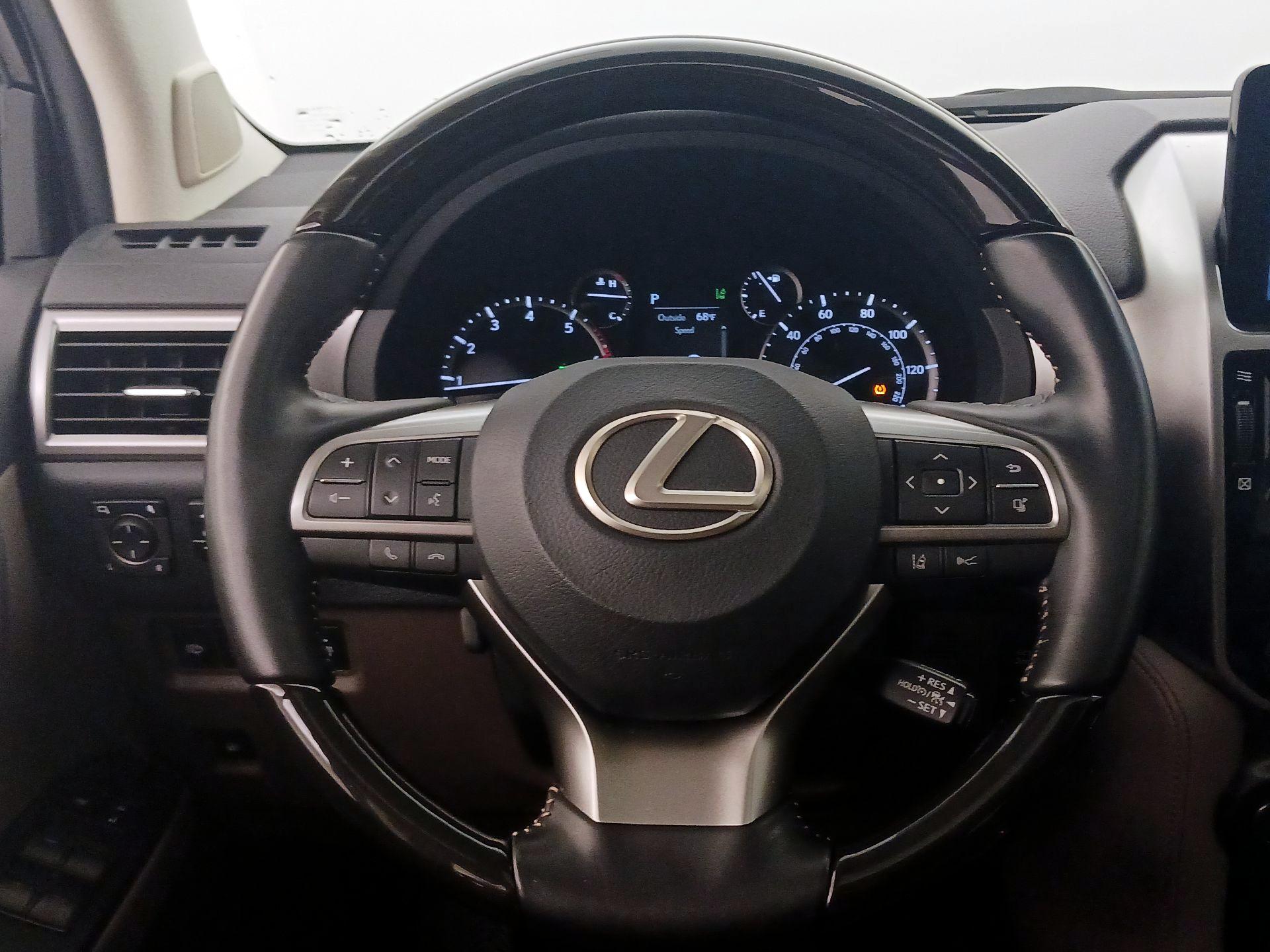 Thumbnail: 2023 Lexus GX - 10