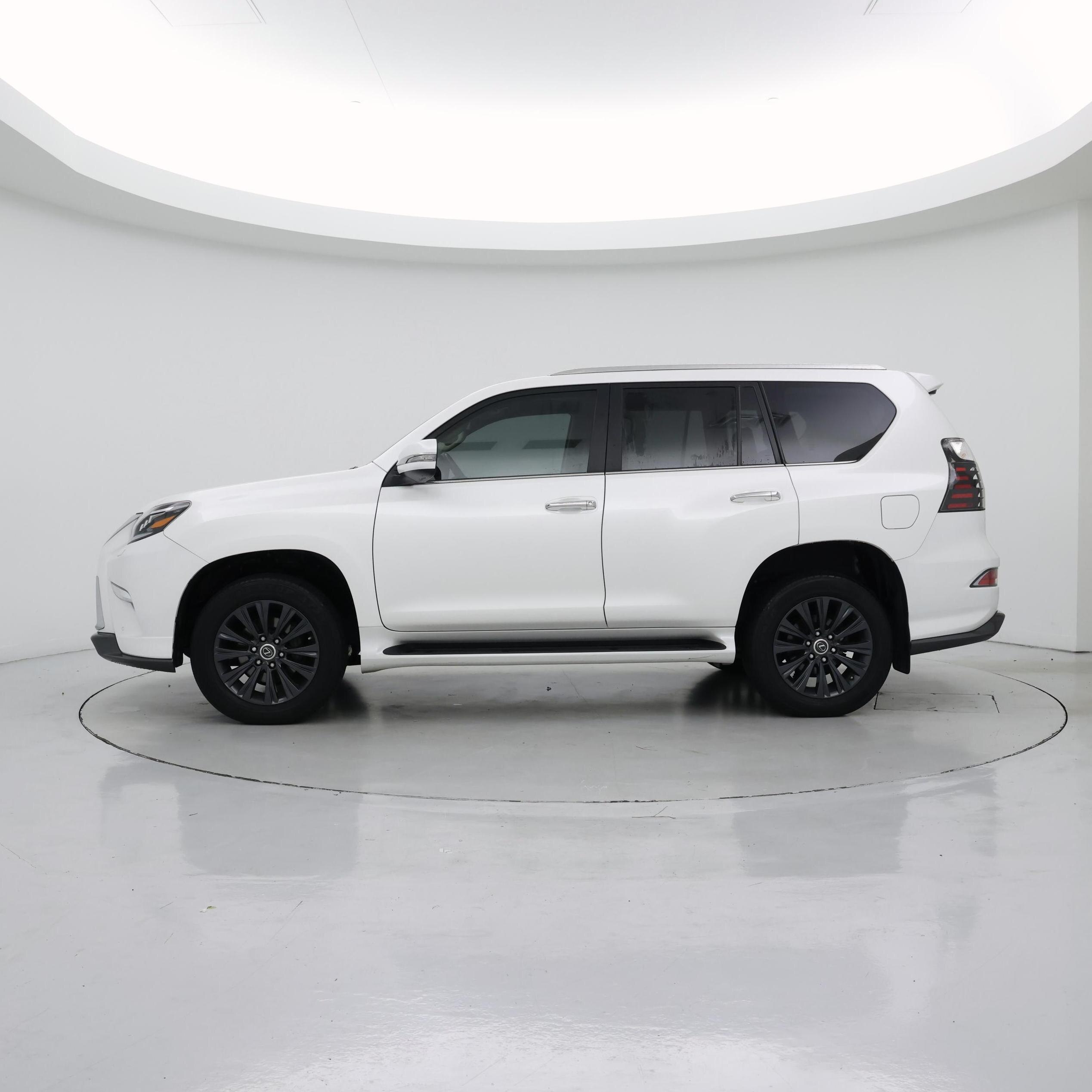 Thumbnail: 2023 Lexus GX - 3