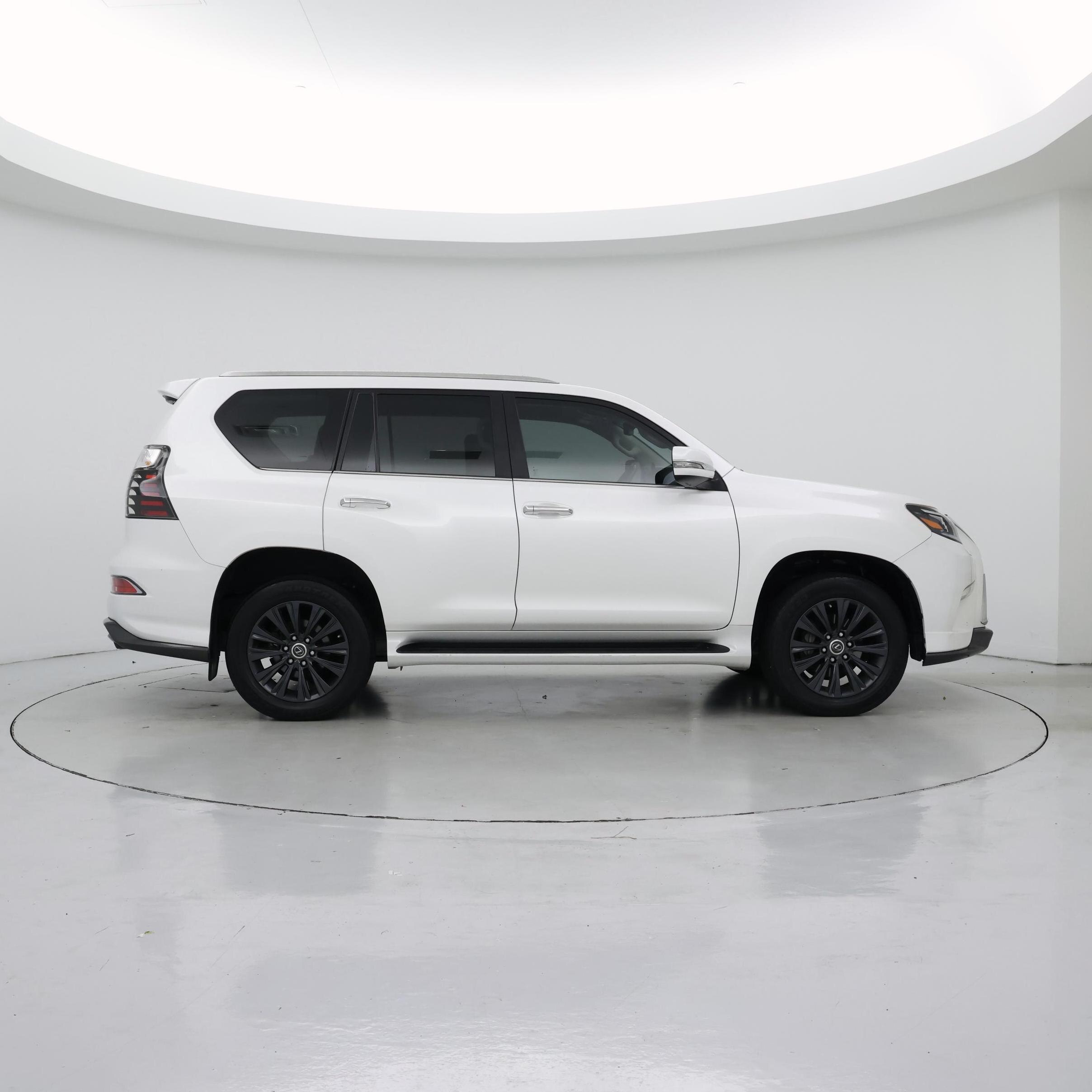 Thumbnail: 2023 Lexus GX - 7