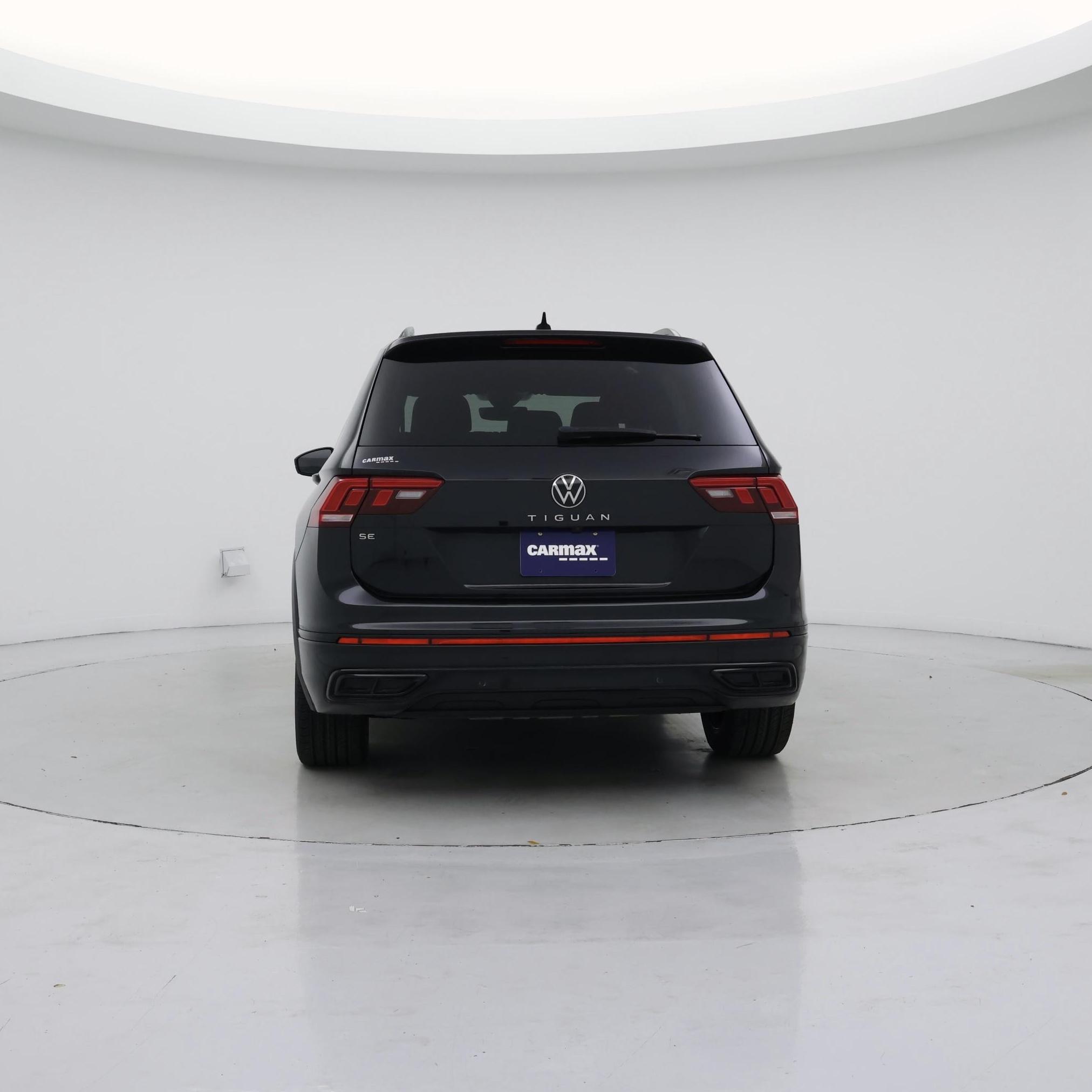 Thumbnail: 2023 Volkswagen Tiguan - 6