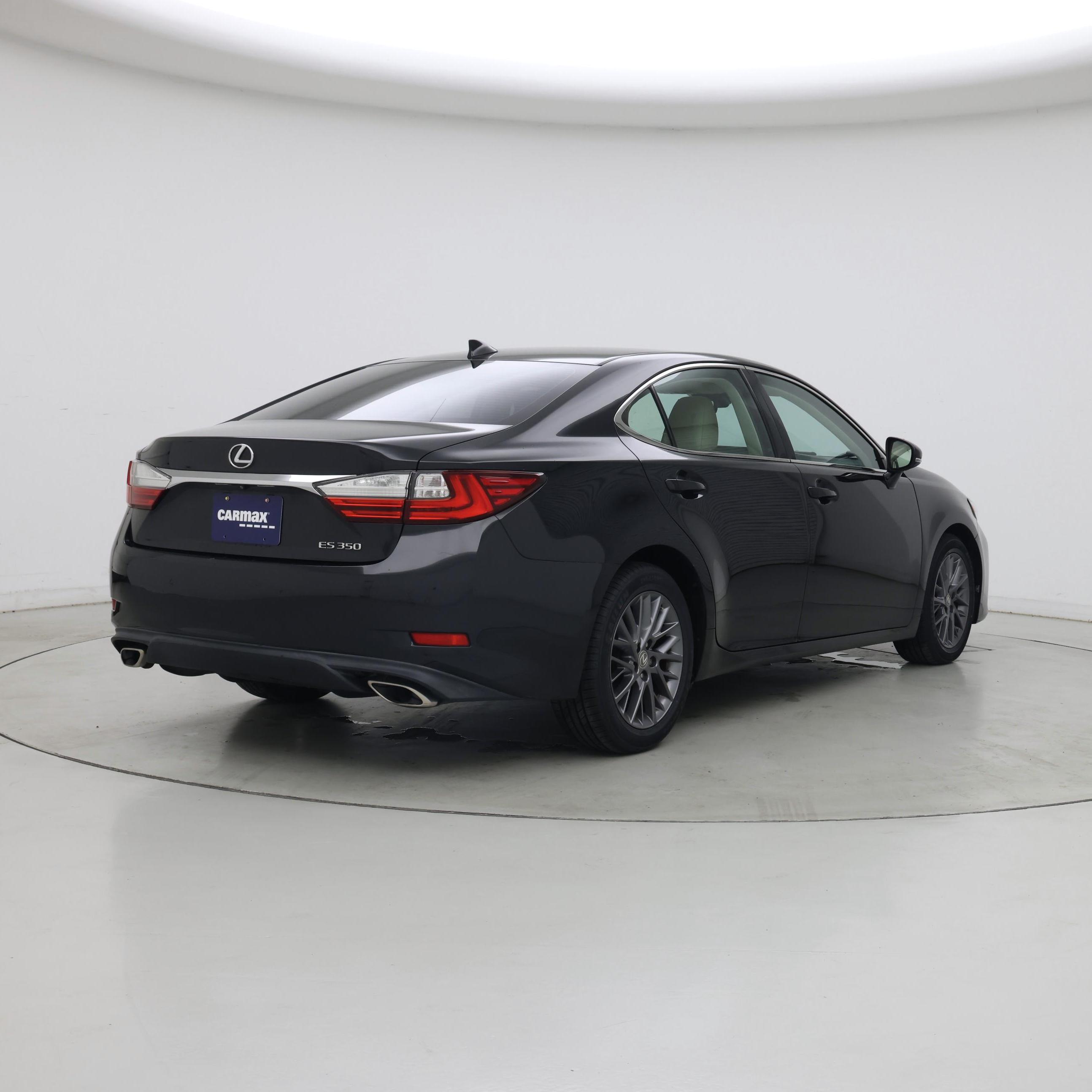 Thumbnail: 2018 Lexus ES - 8