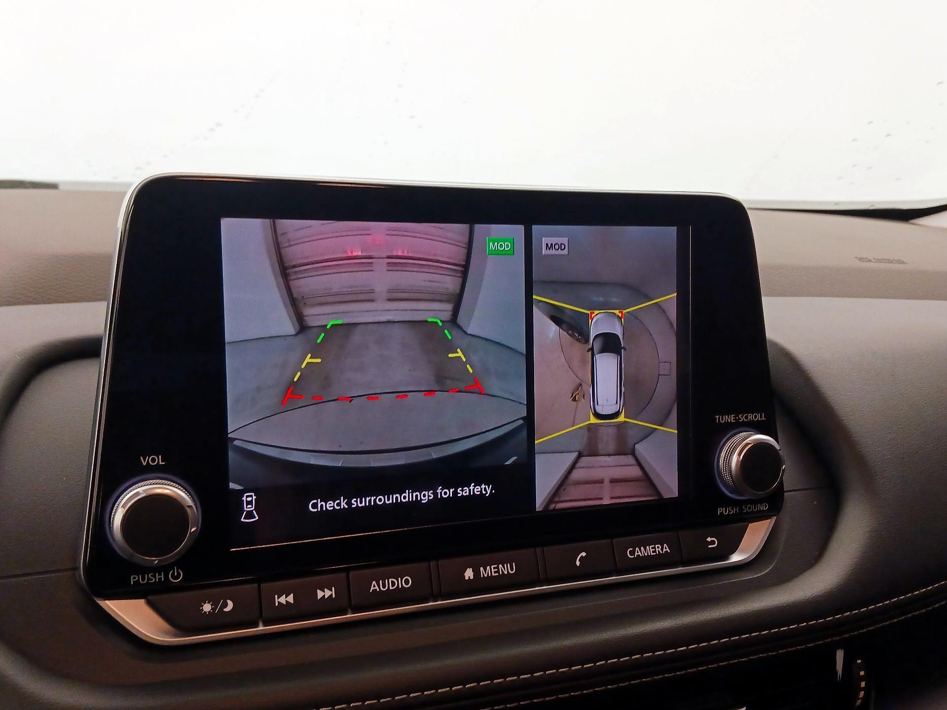 Thumbnail: 2021 Nissan Rogue - 14