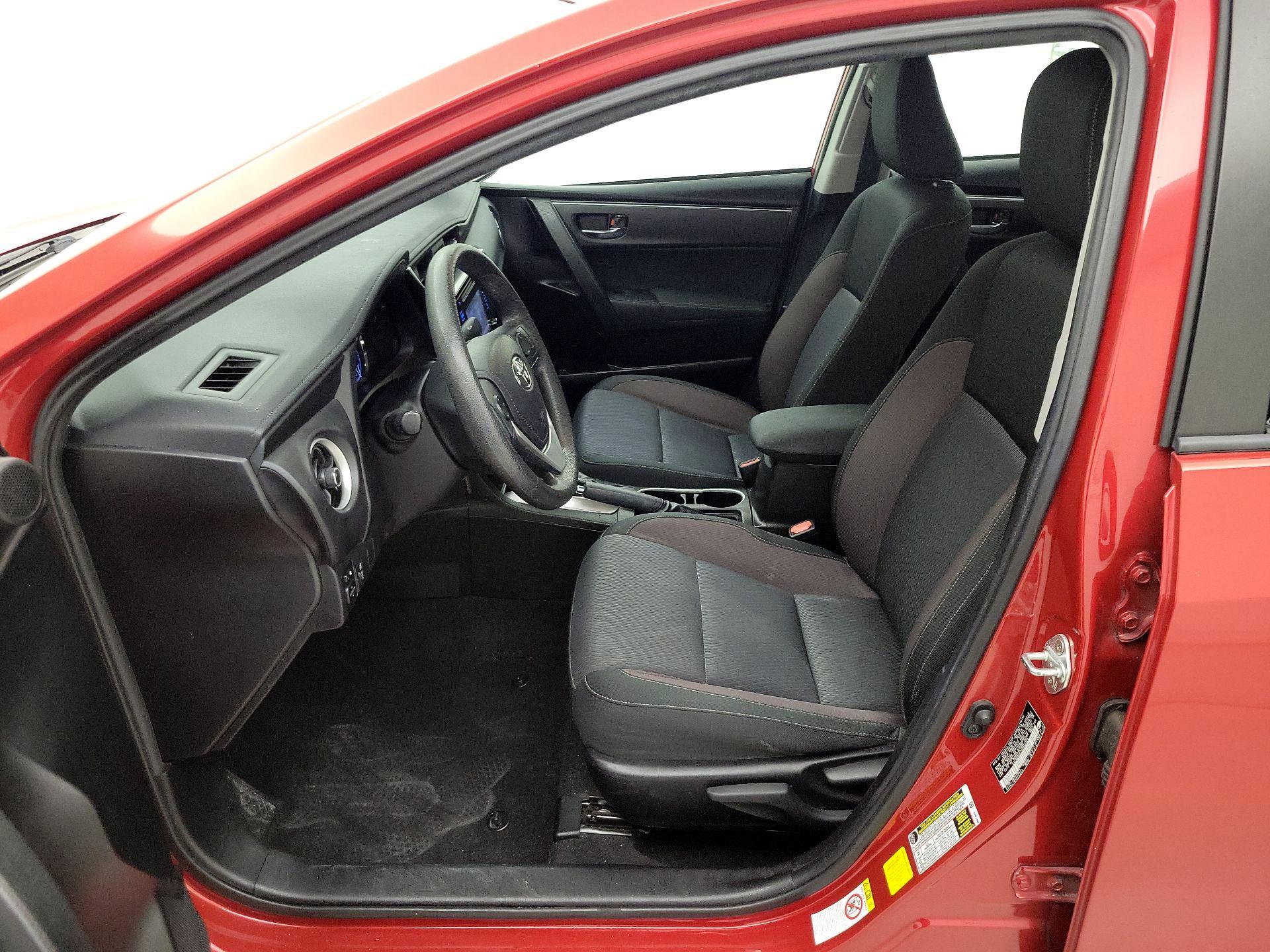 Thumbnail: 2018 Toyota Corolla - 11