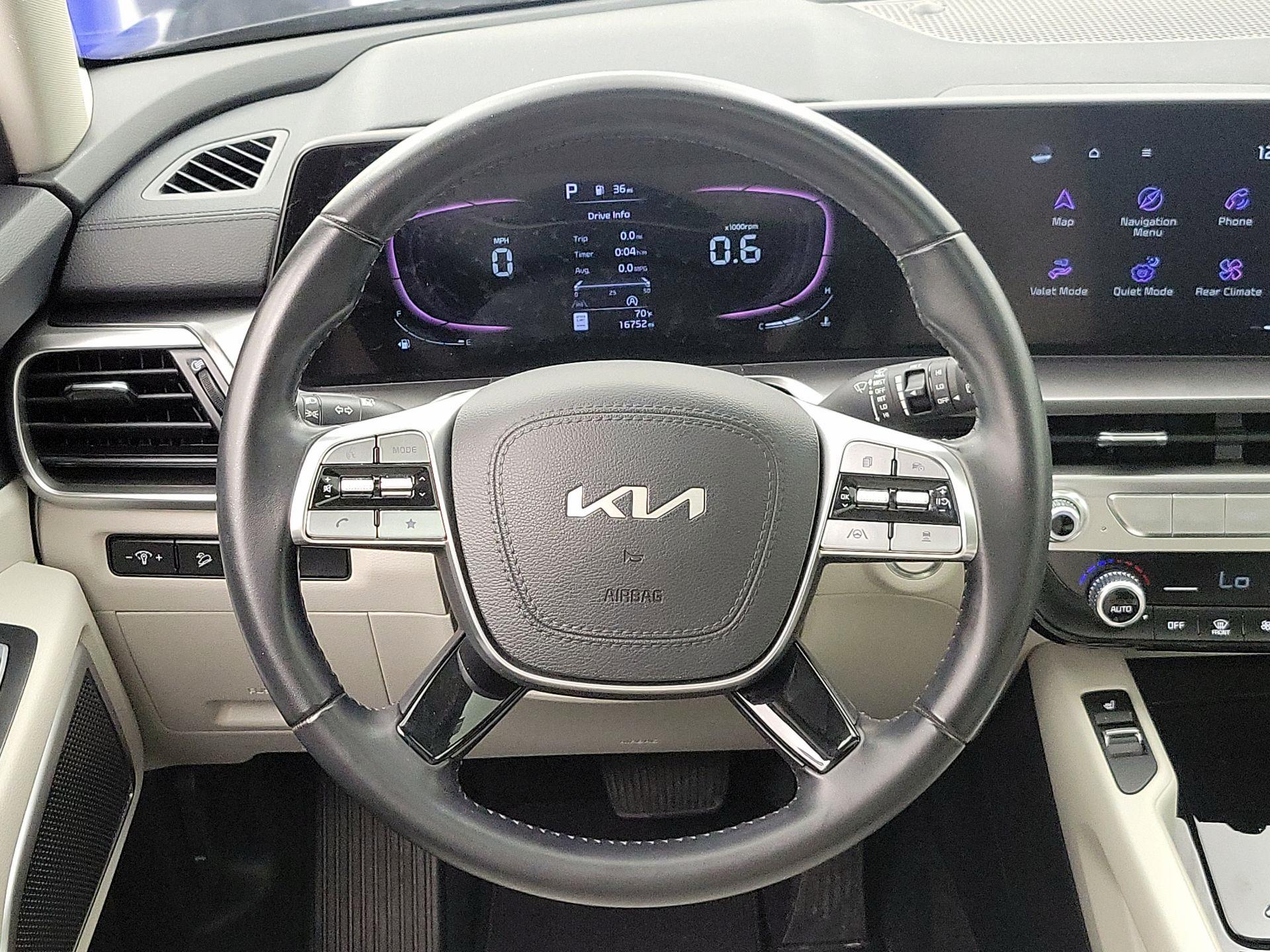 Thumbnail: 2023 Kia Telluride - 10