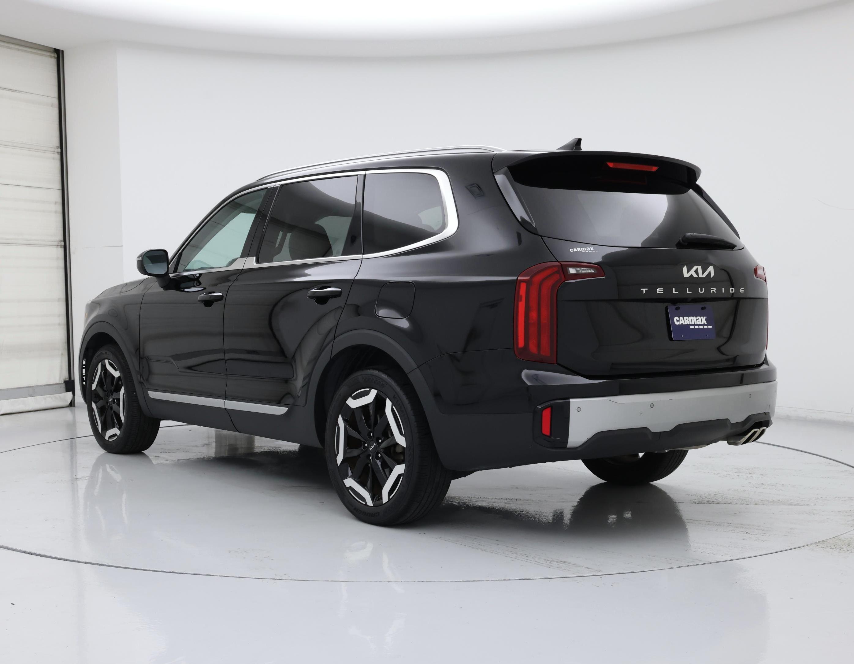 Thumbnail: 2023 Kia Telluride - 2