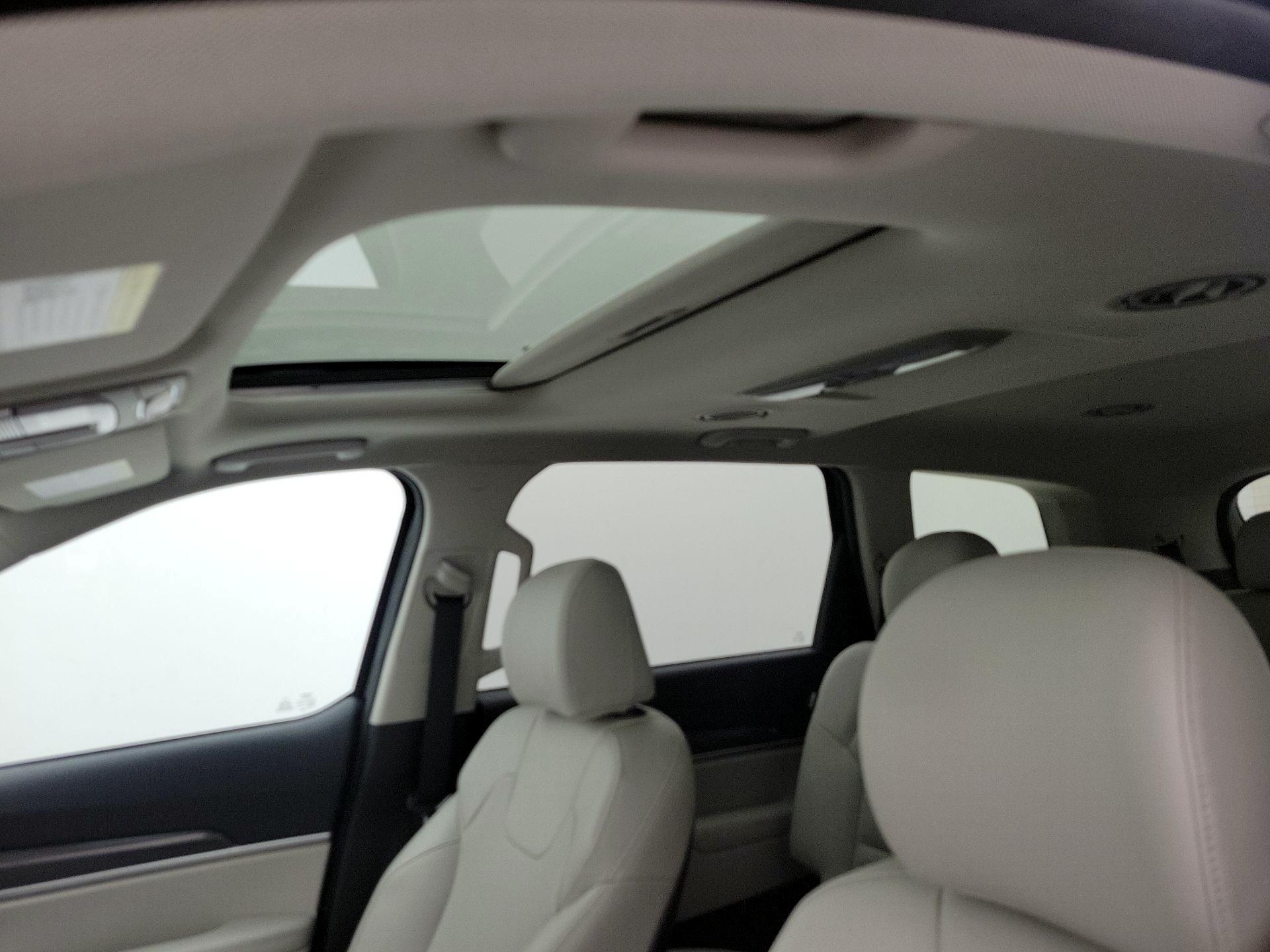 Thumbnail: 2023 Kia Telluride - 19