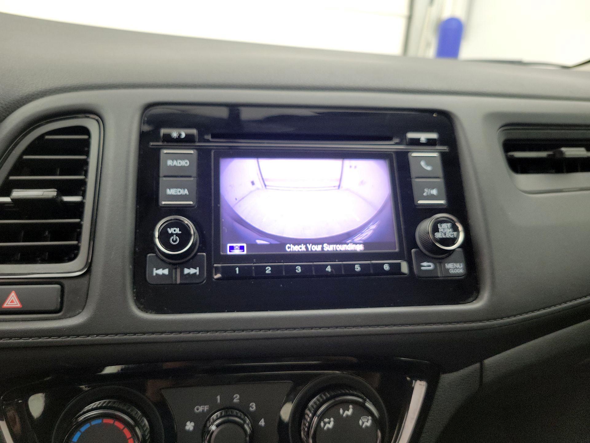 Thumbnail: 2021 Honda HR-V - 14