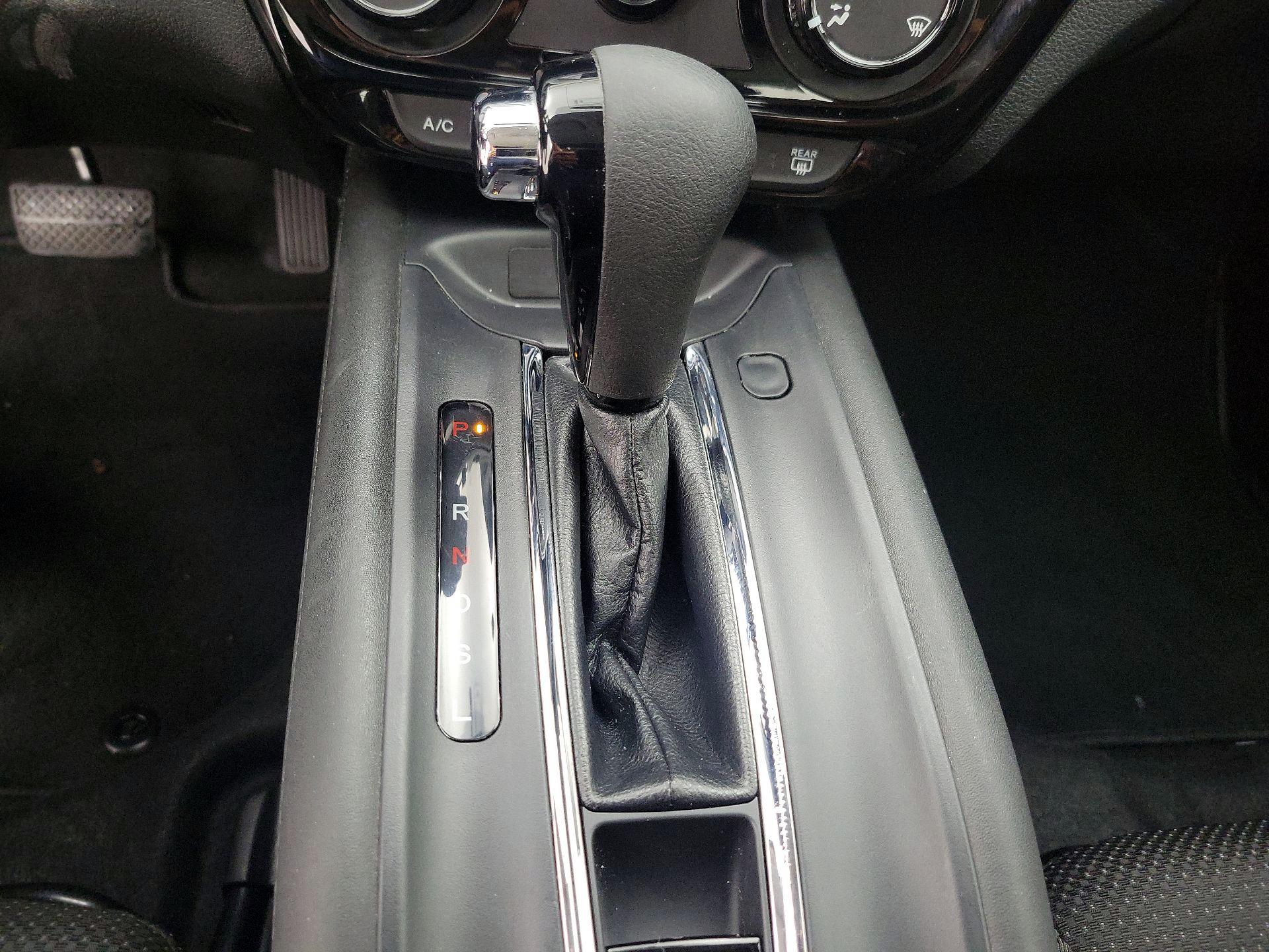 Thumbnail: 2021 Honda HR-V - 17