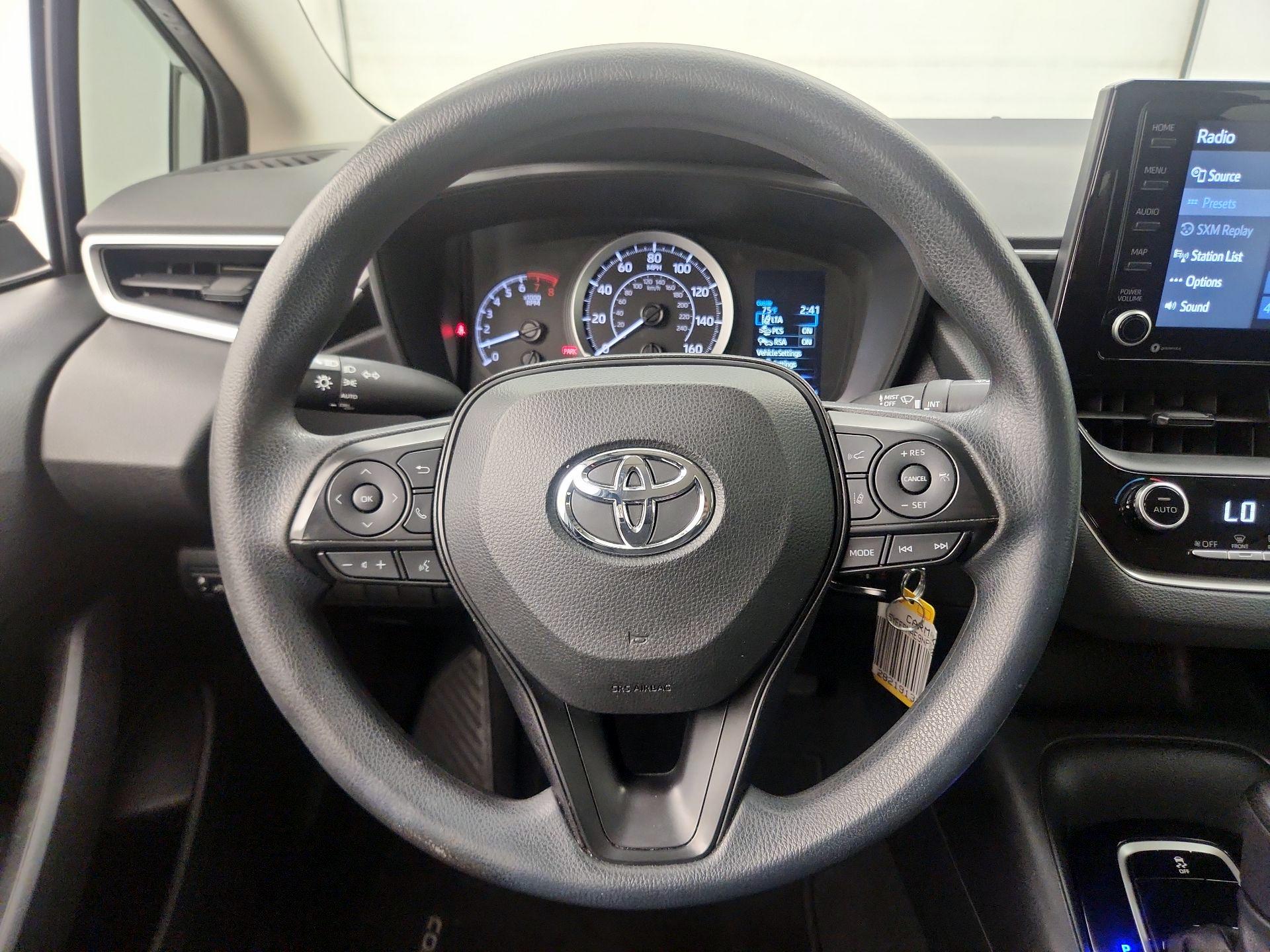 Thumbnail: 2022 Toyota Corolla - 10