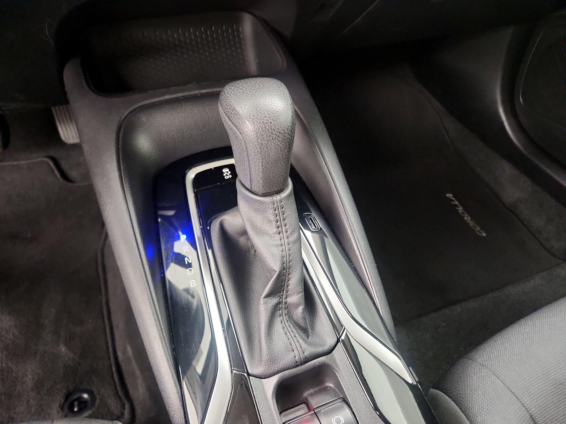 Thumbnail: 2022 Toyota Corolla - 17