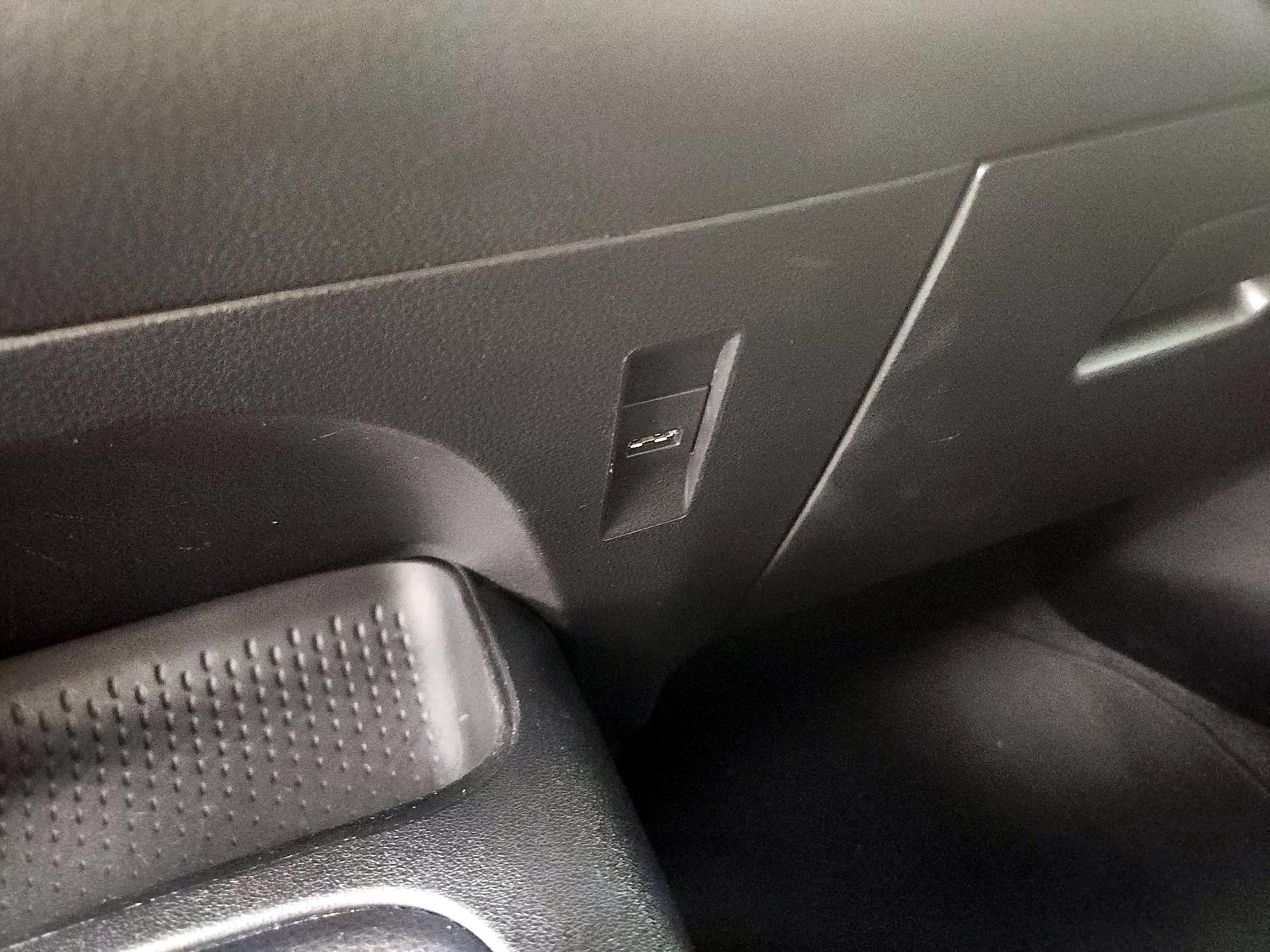 Thumbnail: 2022 Toyota Corolla - 18