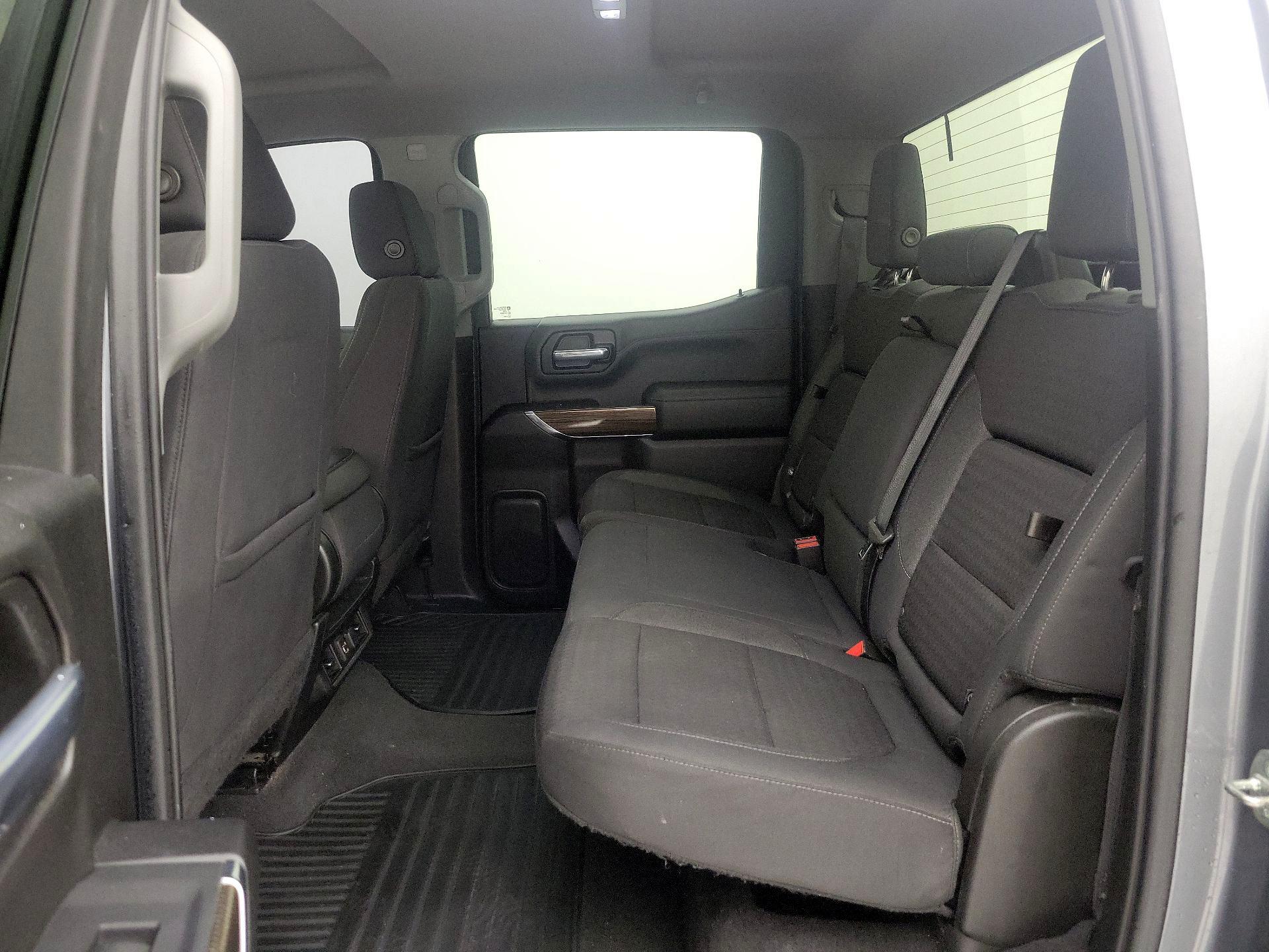 Thumbnail: 2021 Chevrolet Silverado 1500 - 19