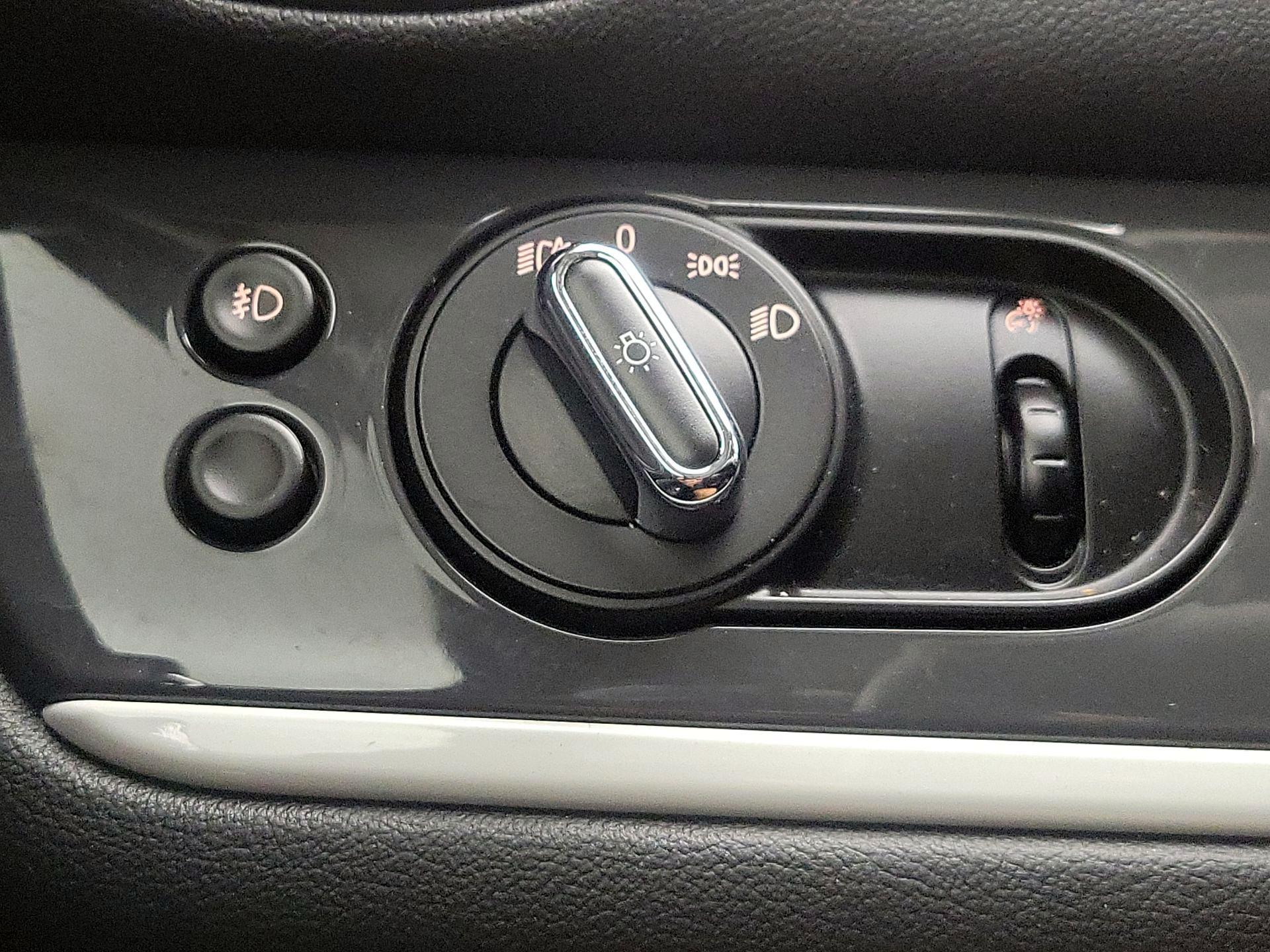 Thumbnail: 2018 MINI Cooper Countryman - 13