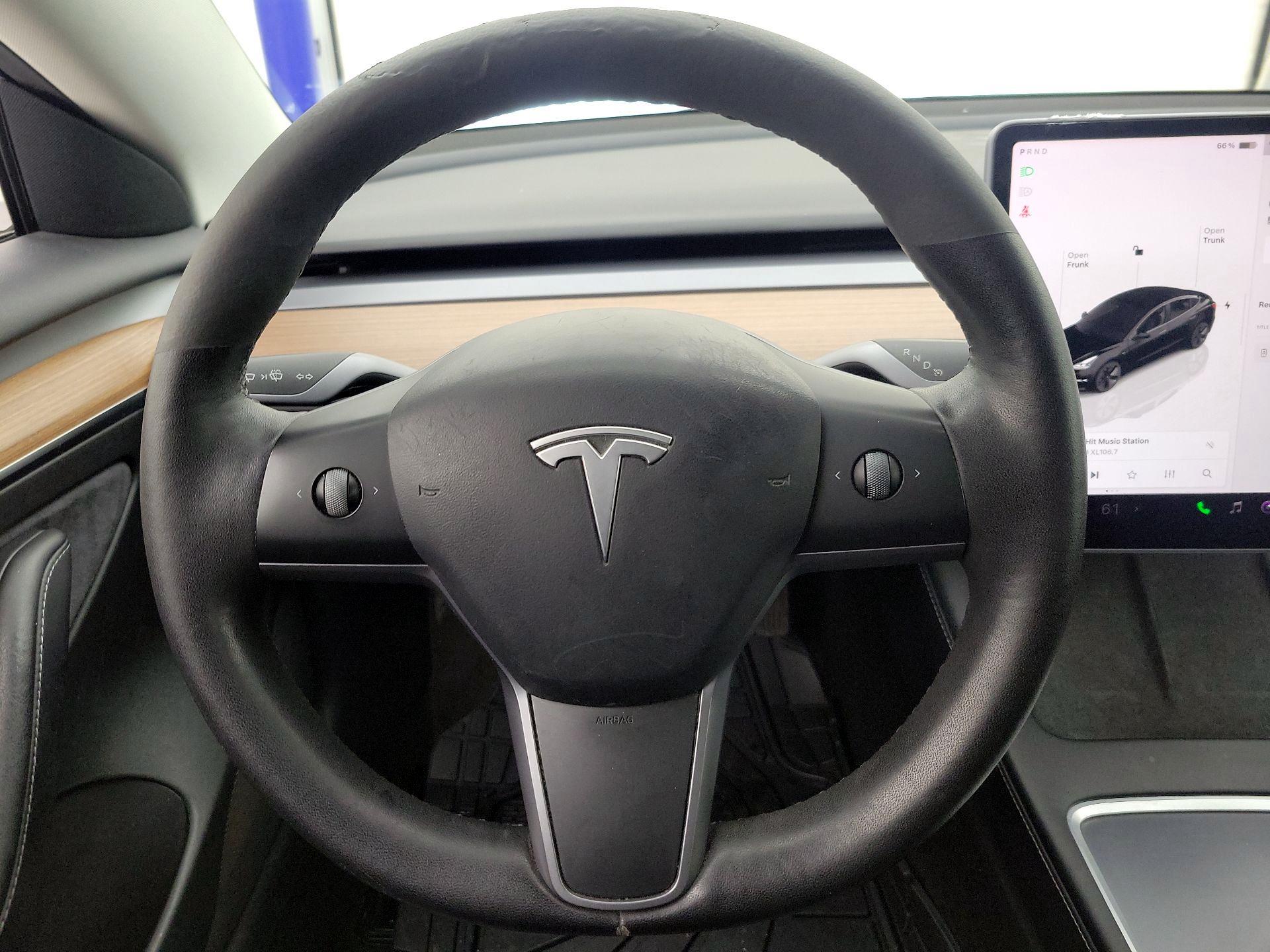 Thumbnail: 2022 Tesla Model 3 - 10