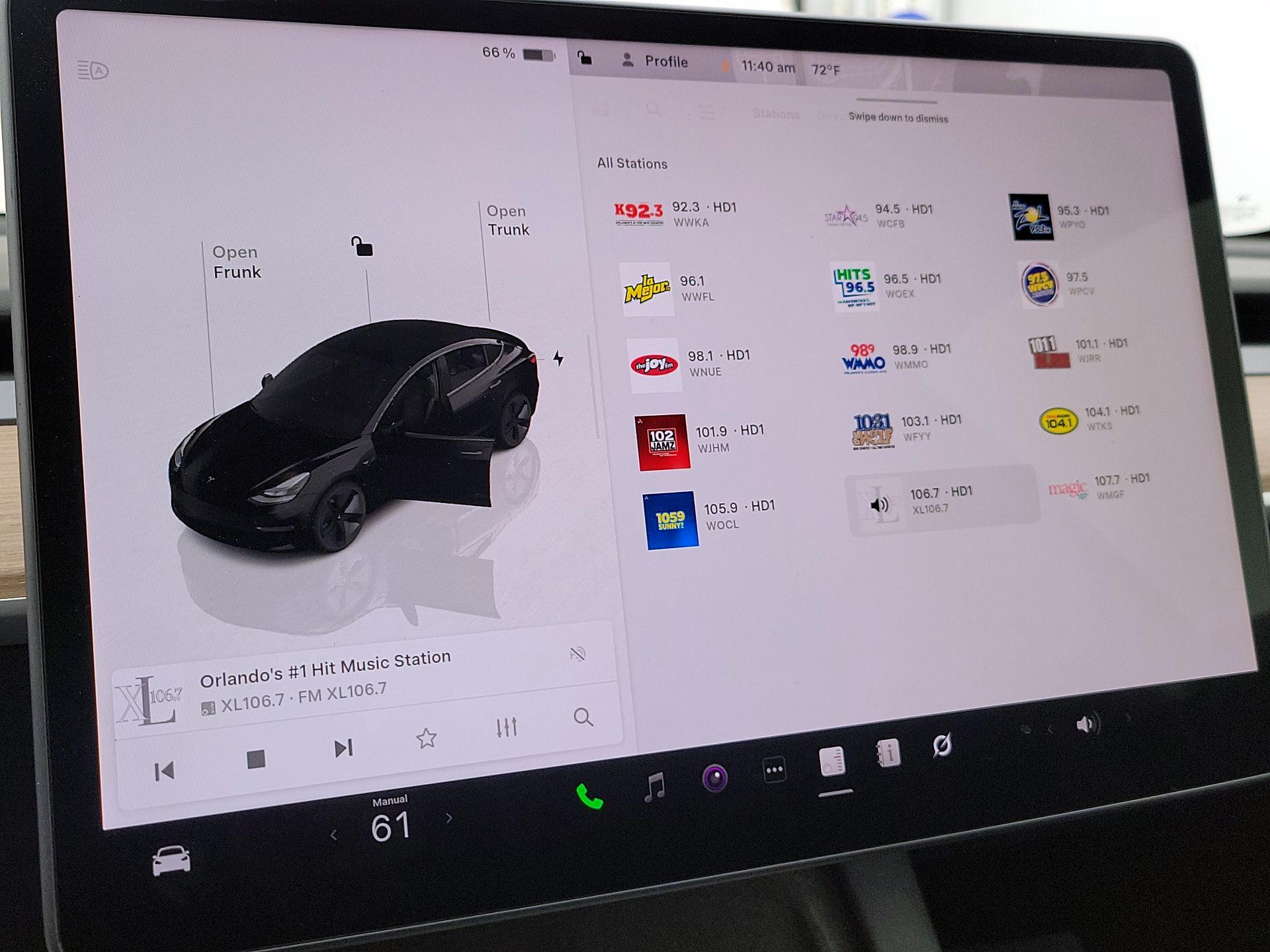 Thumbnail: 2022 Tesla Model 3 - 15
