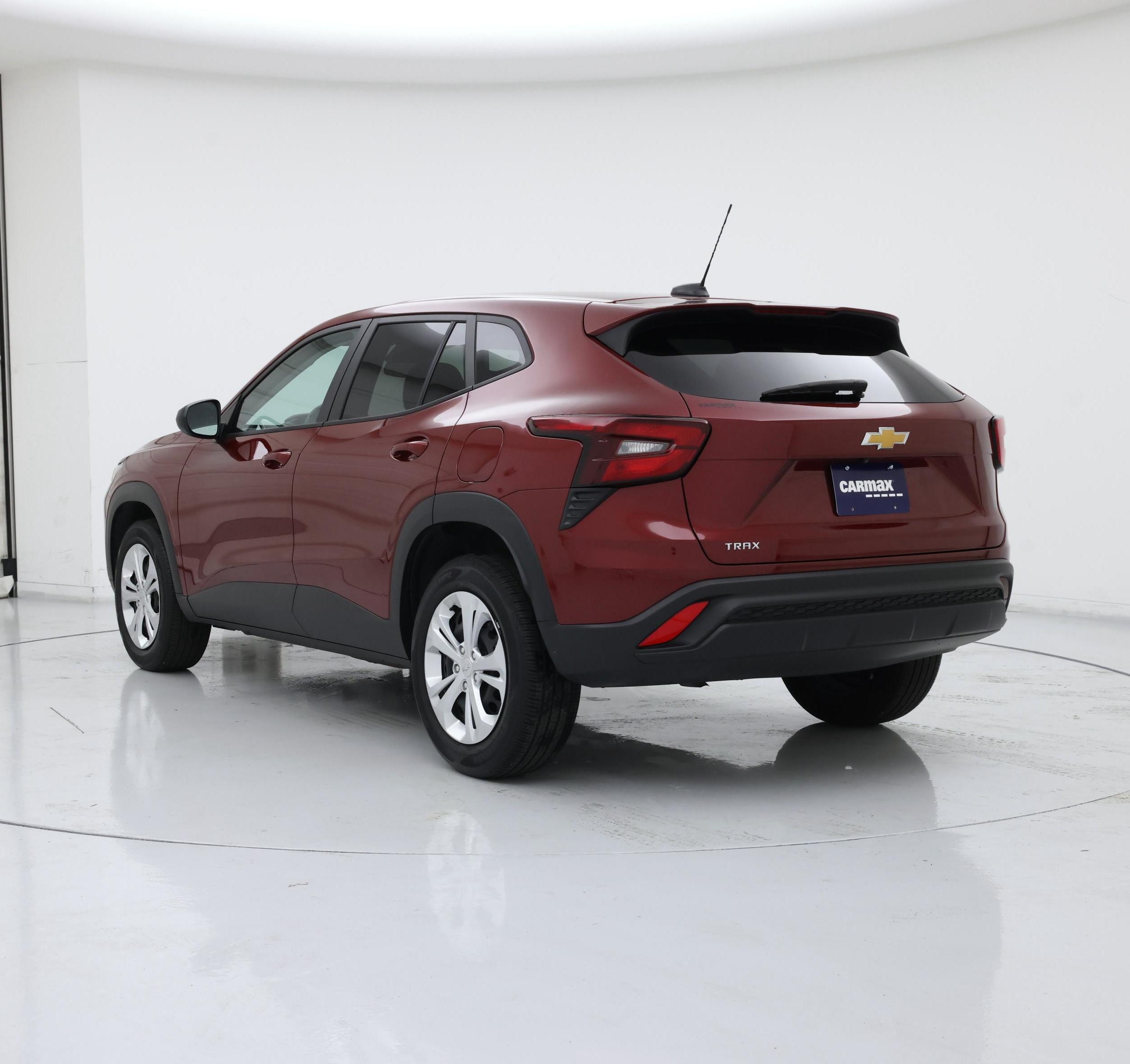 Thumbnail: 2024 Chevrolet Trax - 2