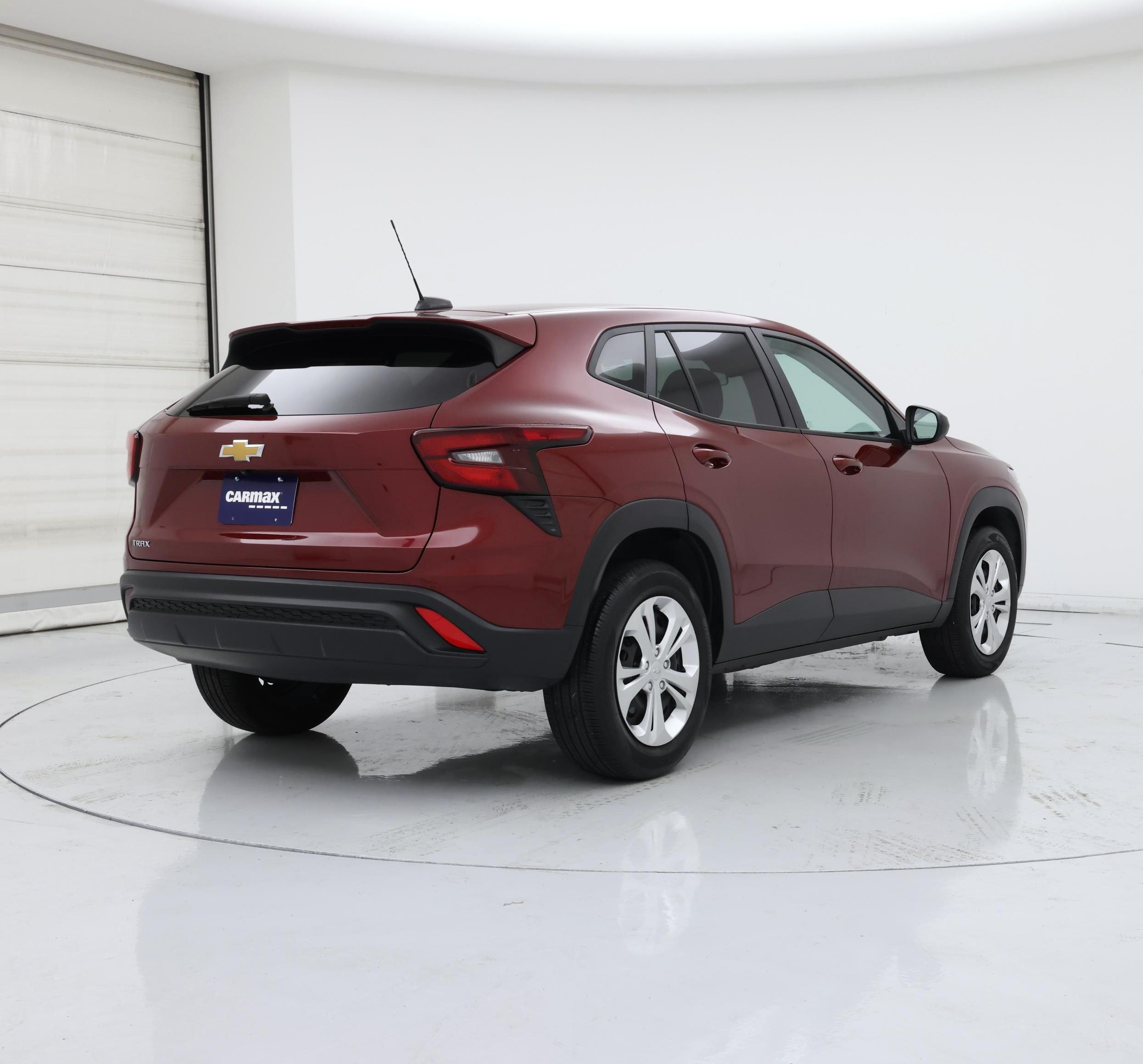 Thumbnail: 2024 Chevrolet Trax - 8