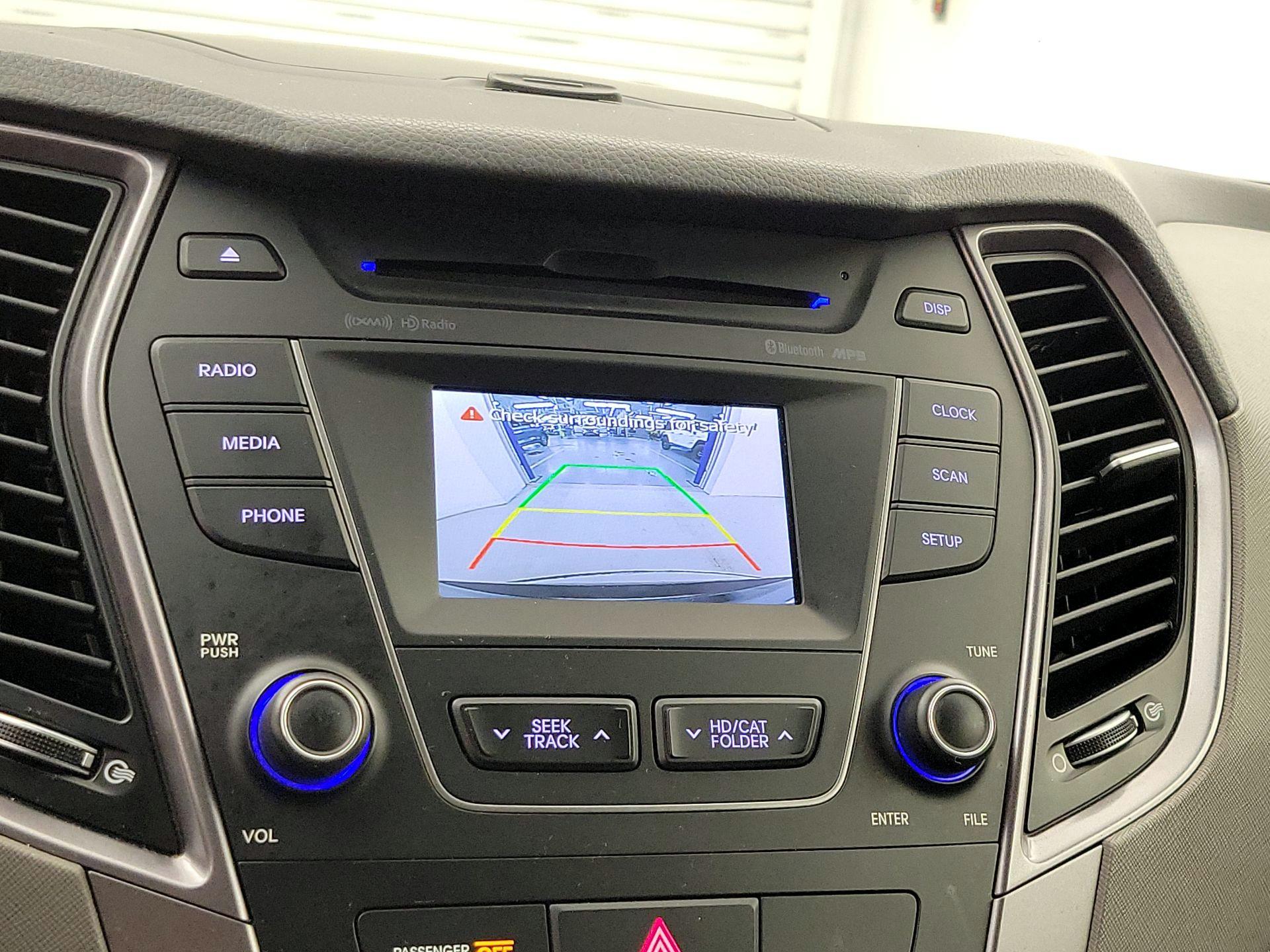 Thumbnail: 2016 Hyundai Santa Fe - 14