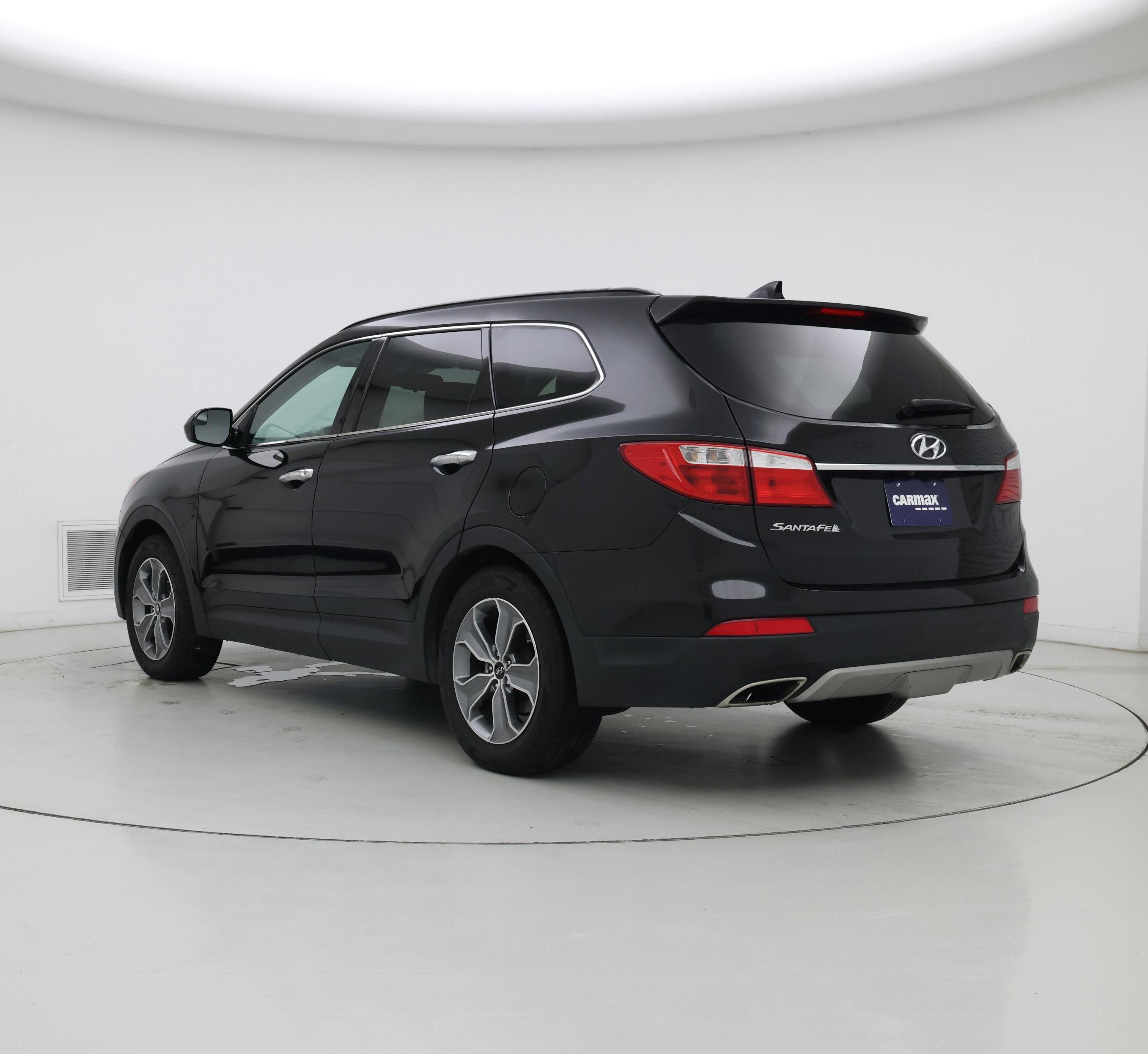 Thumbnail: 2016 Hyundai Santa Fe - 2