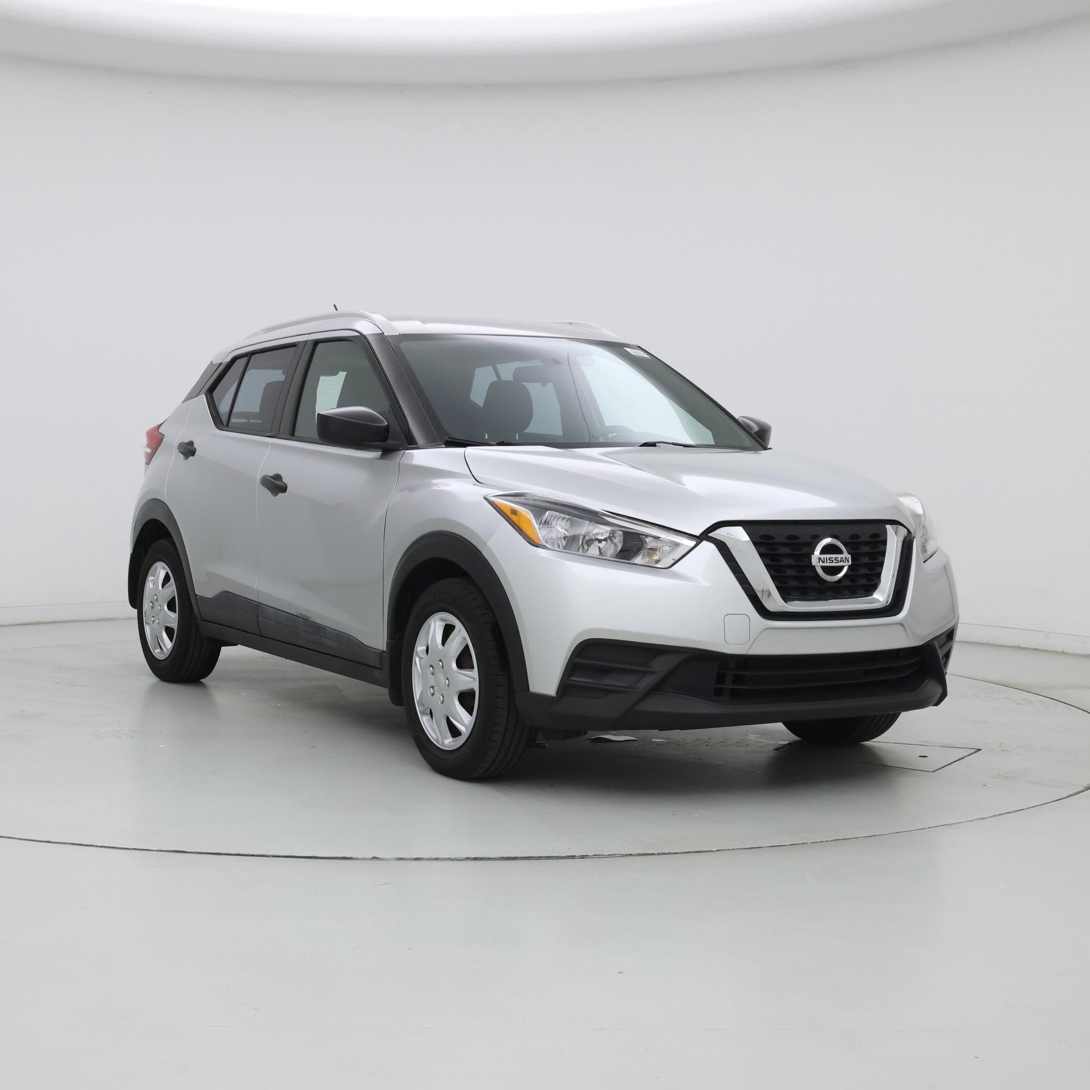 Silver 2019 Nissan Kicks SUV / Crossover Front-Wheel Drive Automatic