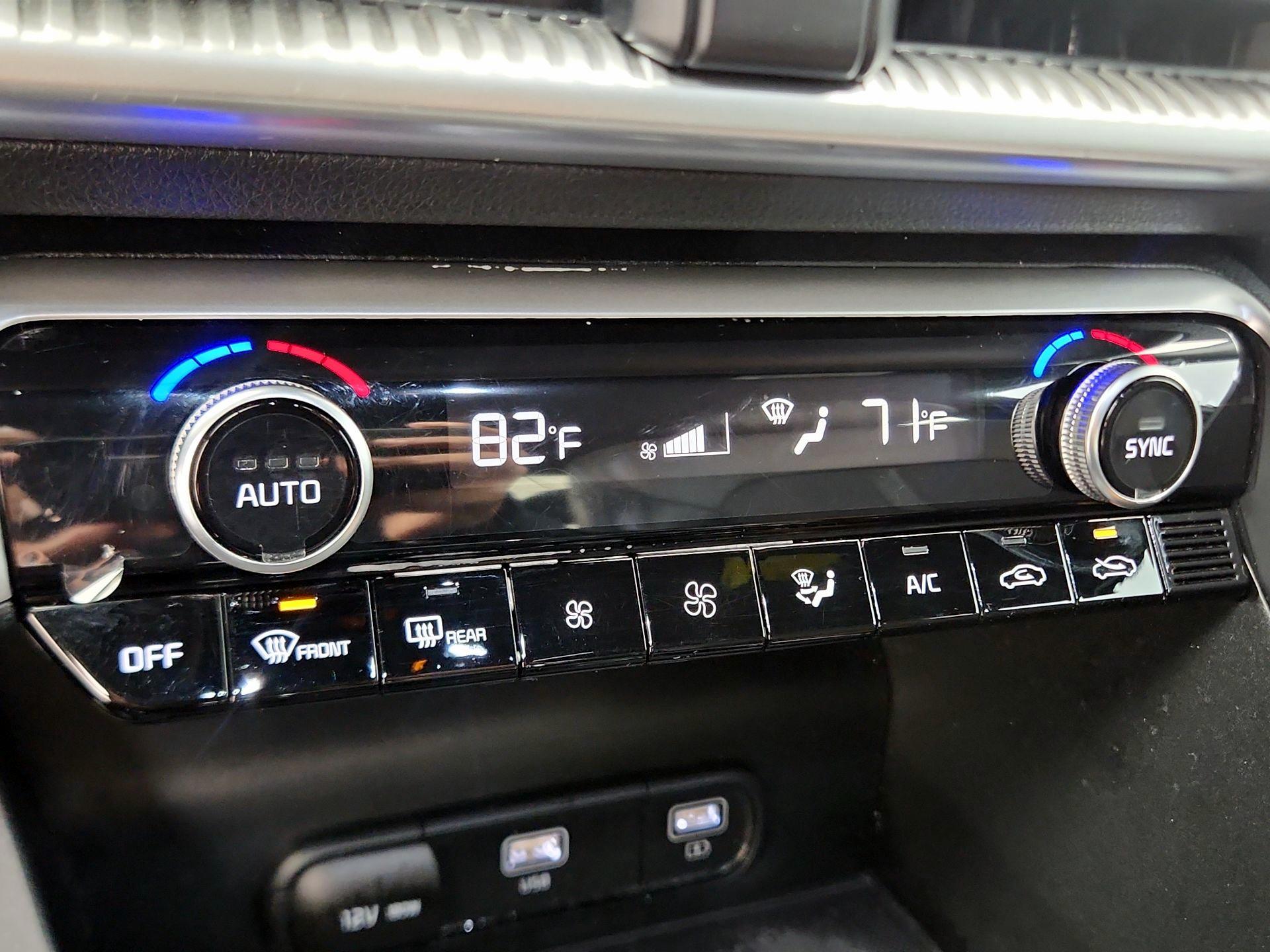 Thumbnail: 2023 Kia K5 - 17