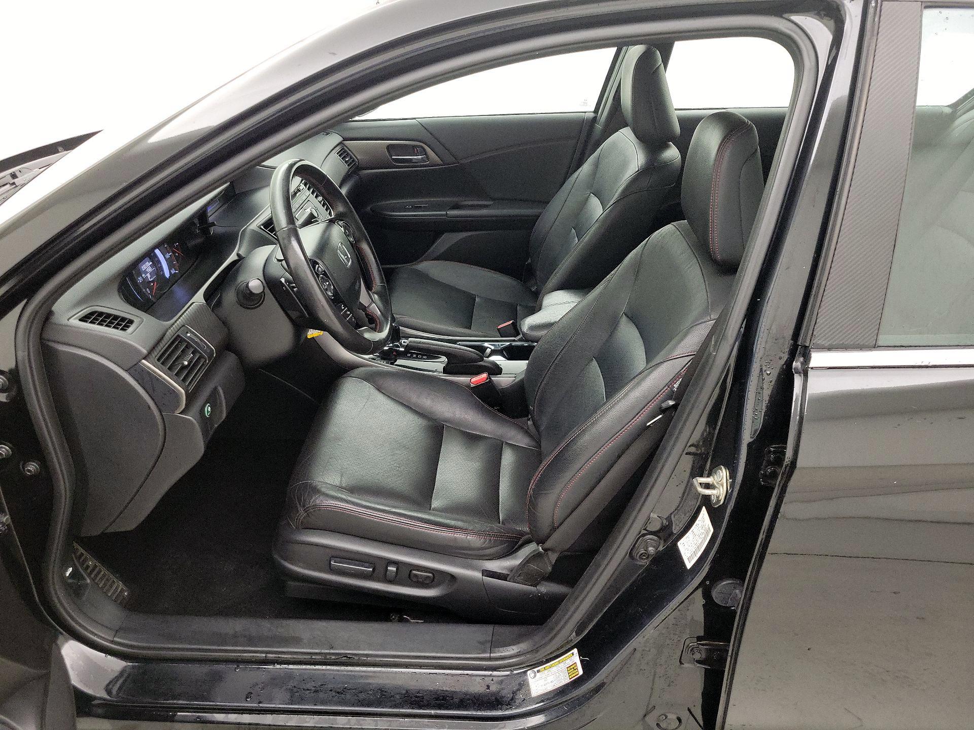 Thumbnail: 2017 Honda Accord - 11