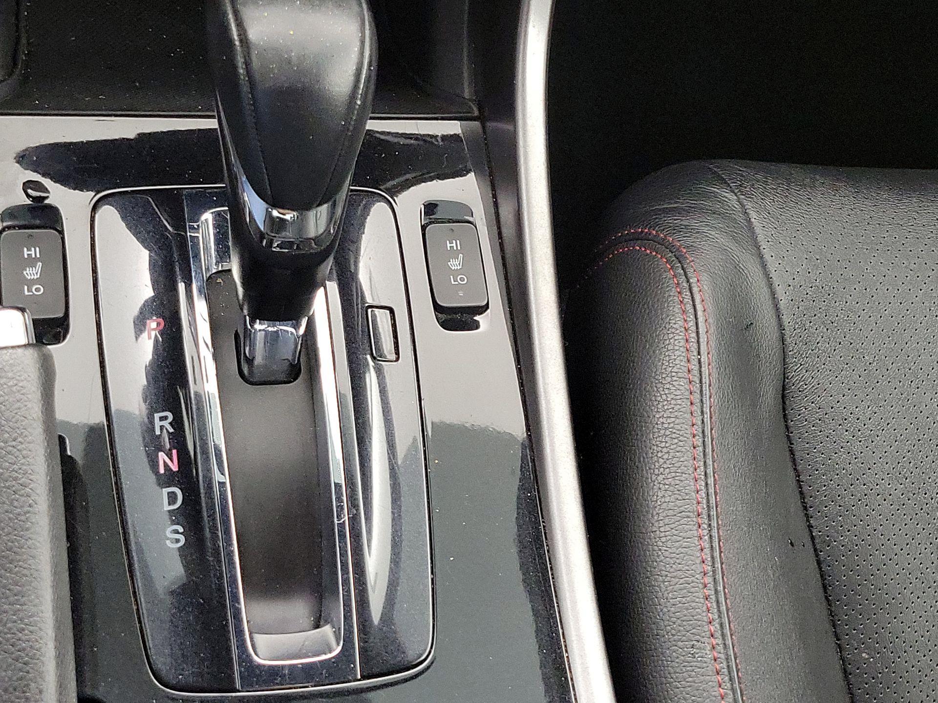 Thumbnail: 2017 Honda Accord - 17