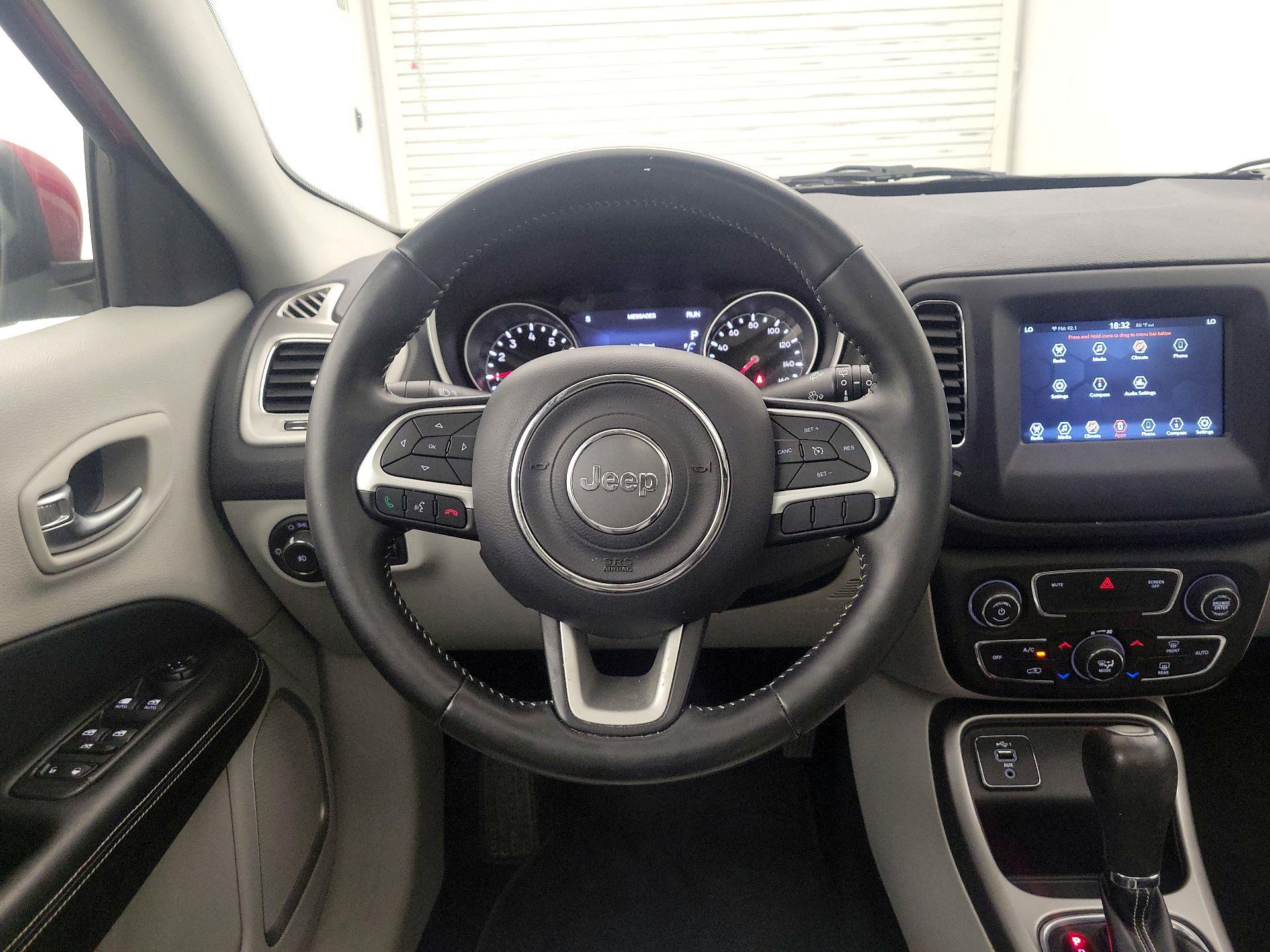 Thumbnail: 2019 Jeep Compass - 10