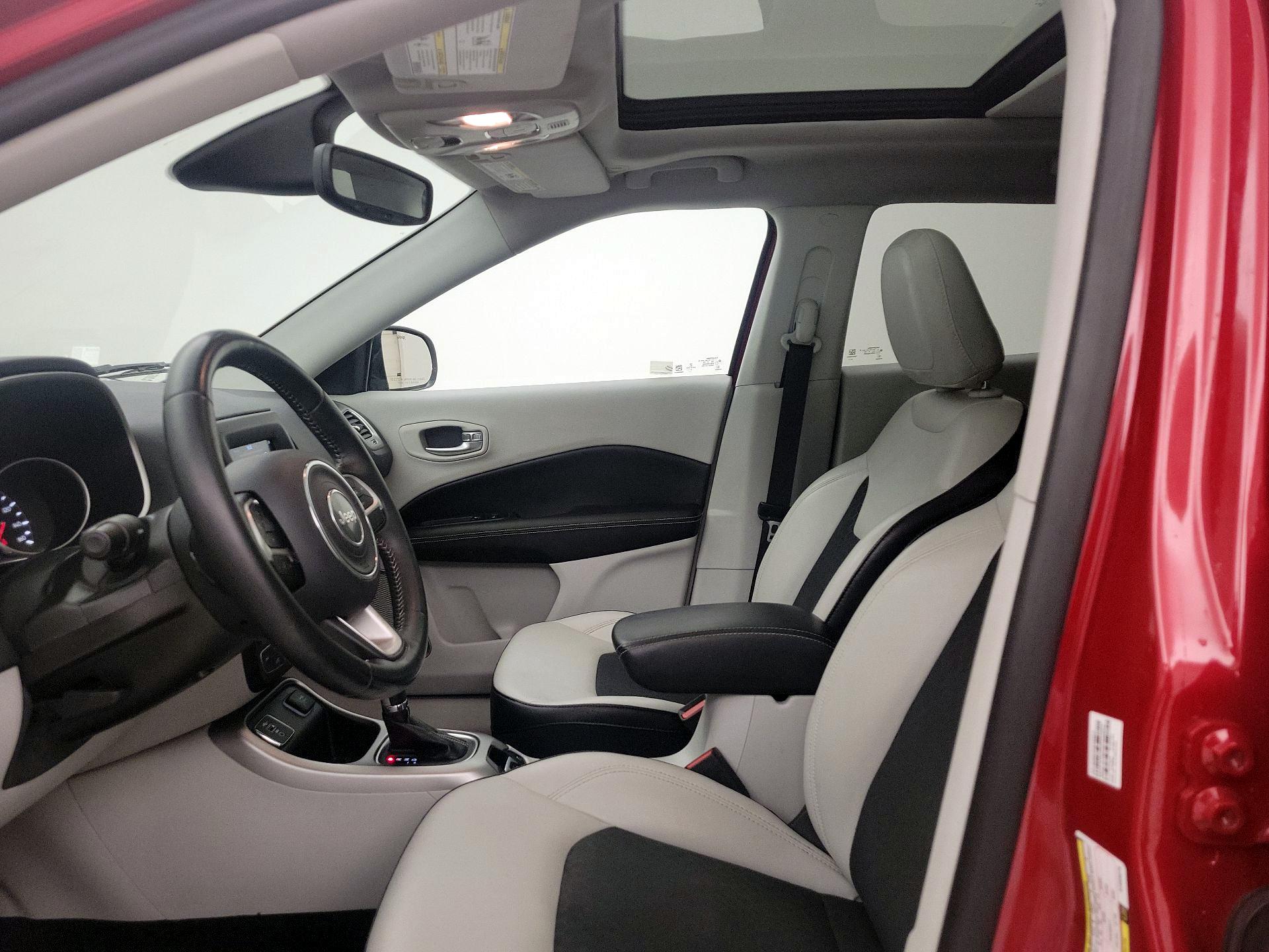 Thumbnail: 2019 Jeep Compass - 19