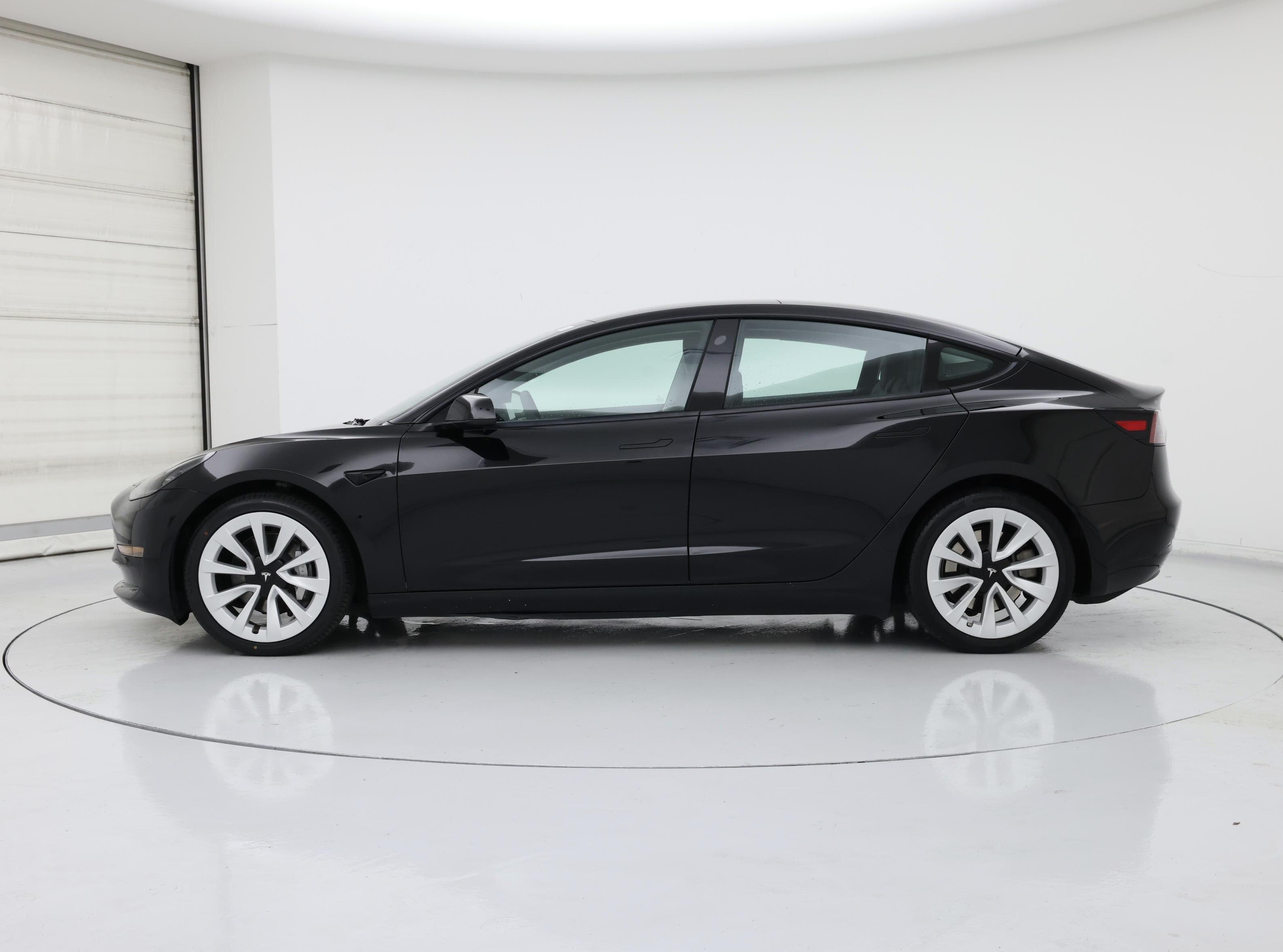 Thumbnail: 2023 Tesla Model 3 - 3