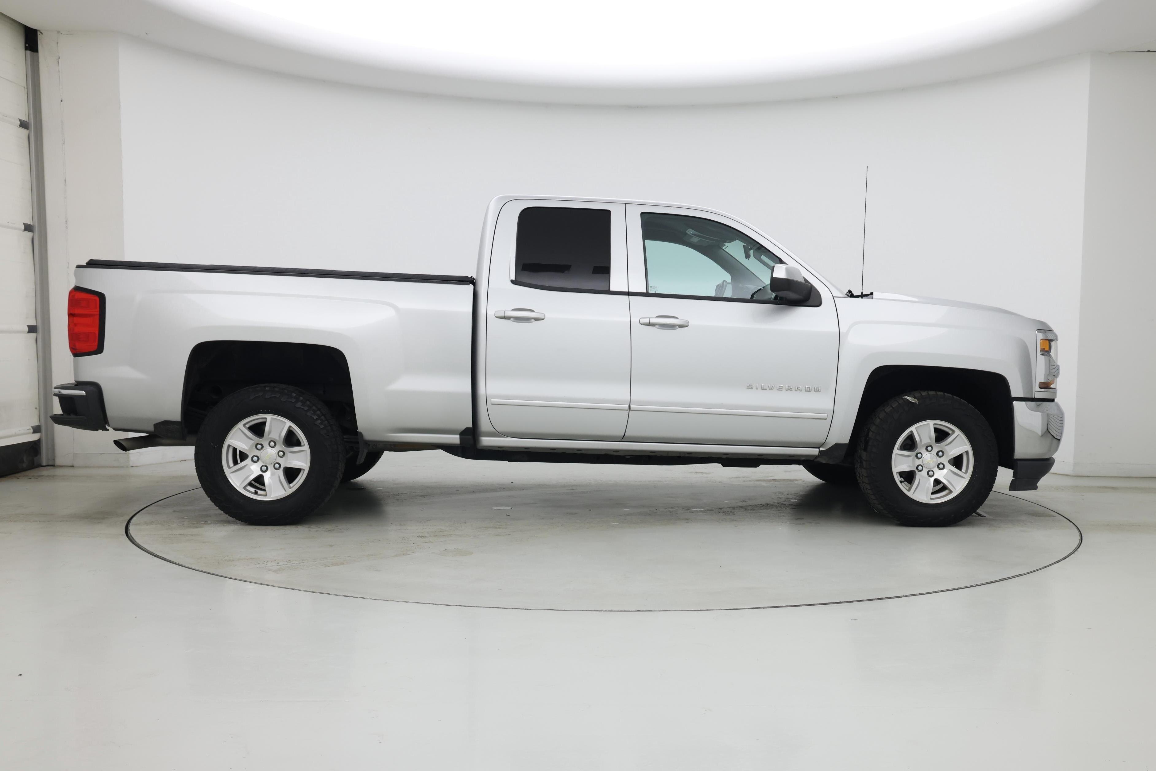 Thumbnail: 2019 Chevrolet Silverado 1500 - 7