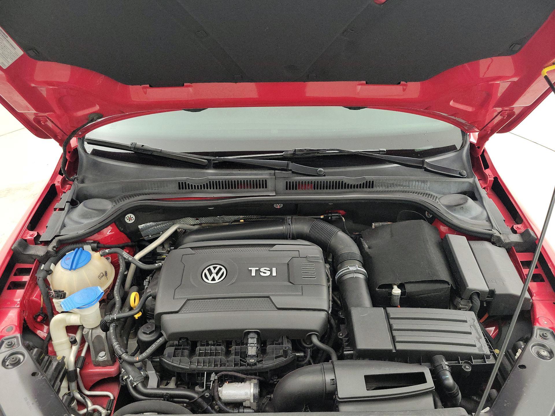 Thumbnail: 2015 Volkswagen Jetta - 20