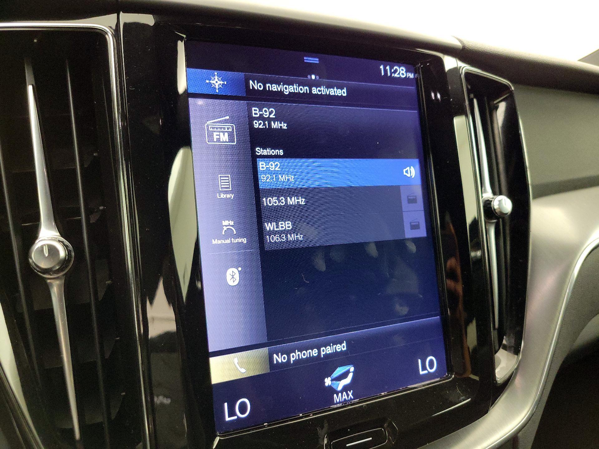 Thumbnail: 2019 Volvo XC60 - 15