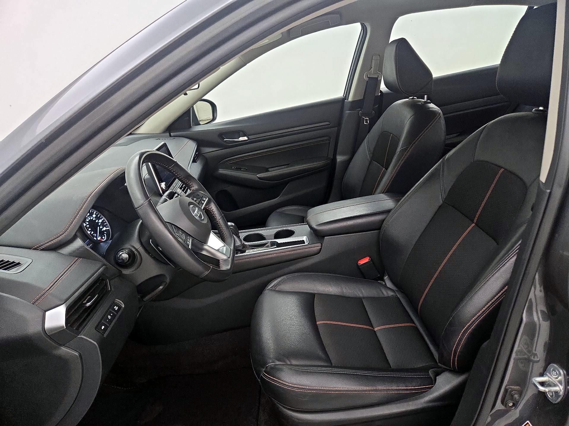 Thumbnail: 2022 Nissan Altima - 11