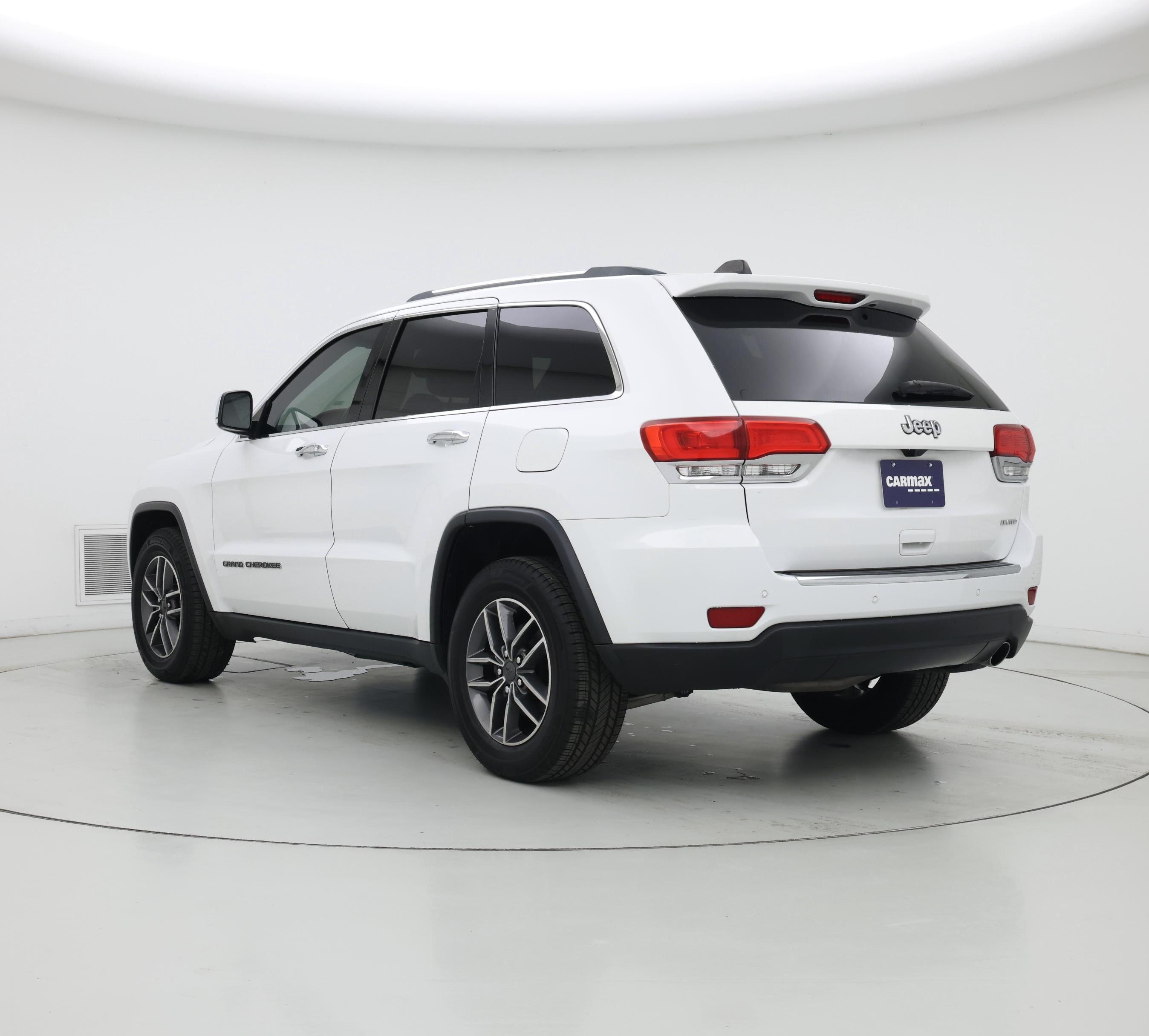 Thumbnail: 2019 Jeep Grand Cherokee - 2