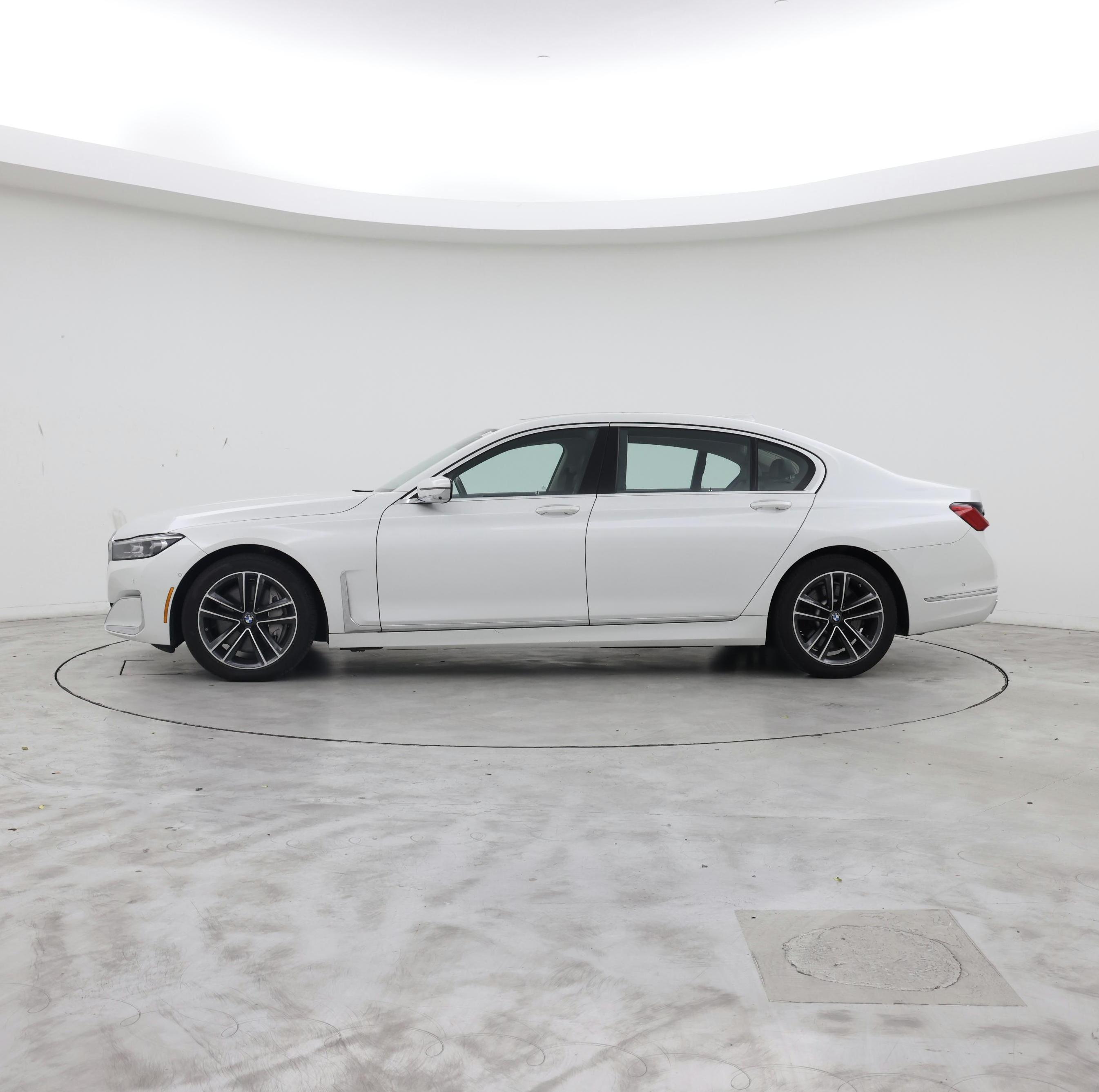 Thumbnail: 2020 BMW 7 Series - 3