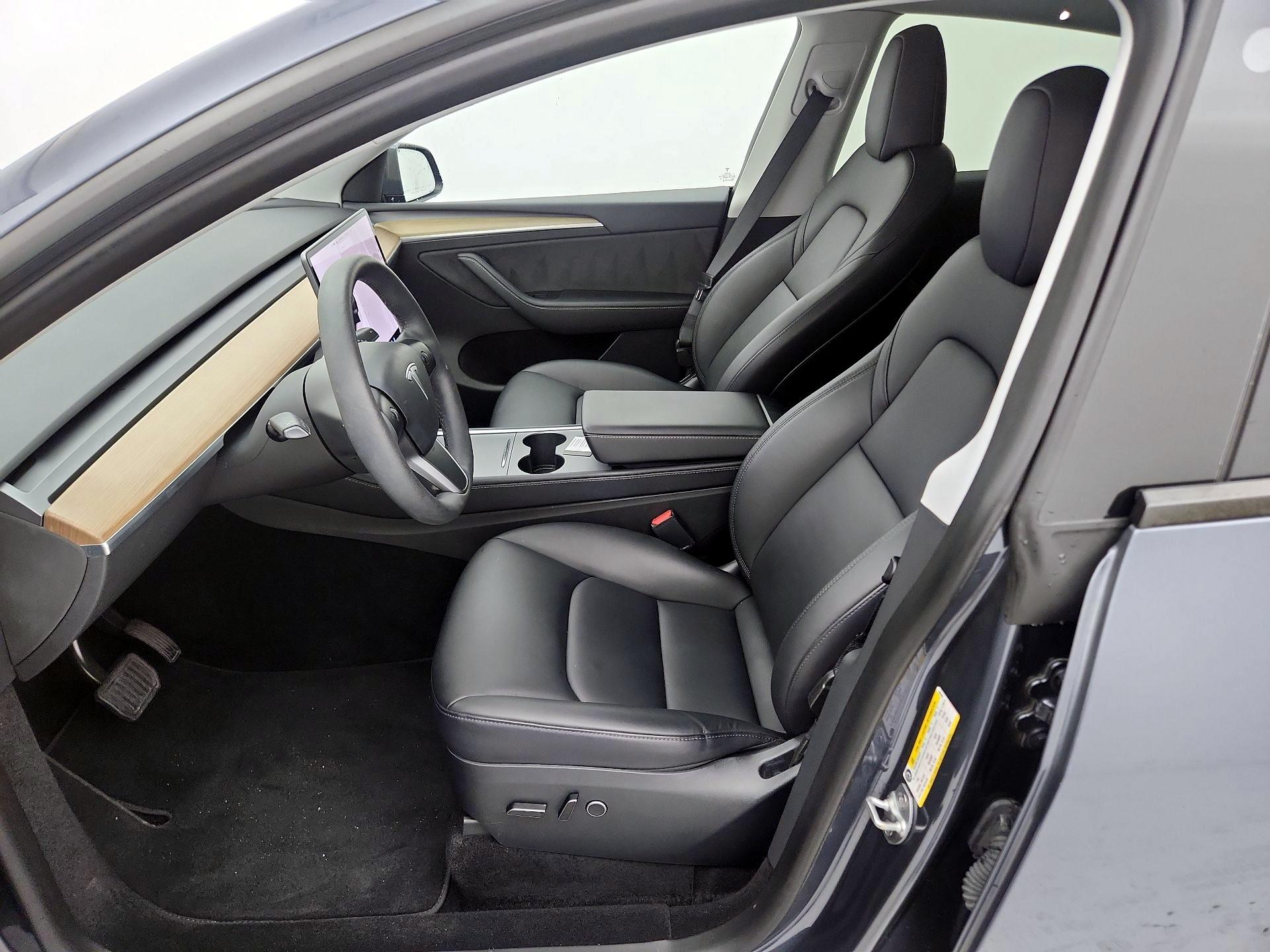 Thumbnail: 2023 Tesla Model Y - 11