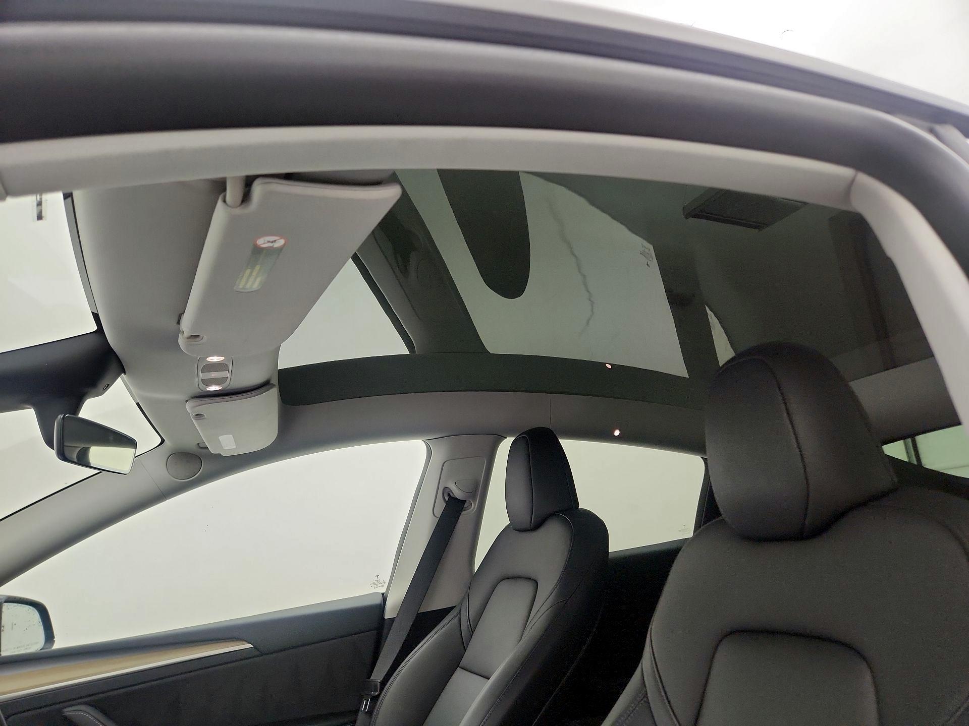 Thumbnail: 2023 Tesla Model Y - 18
