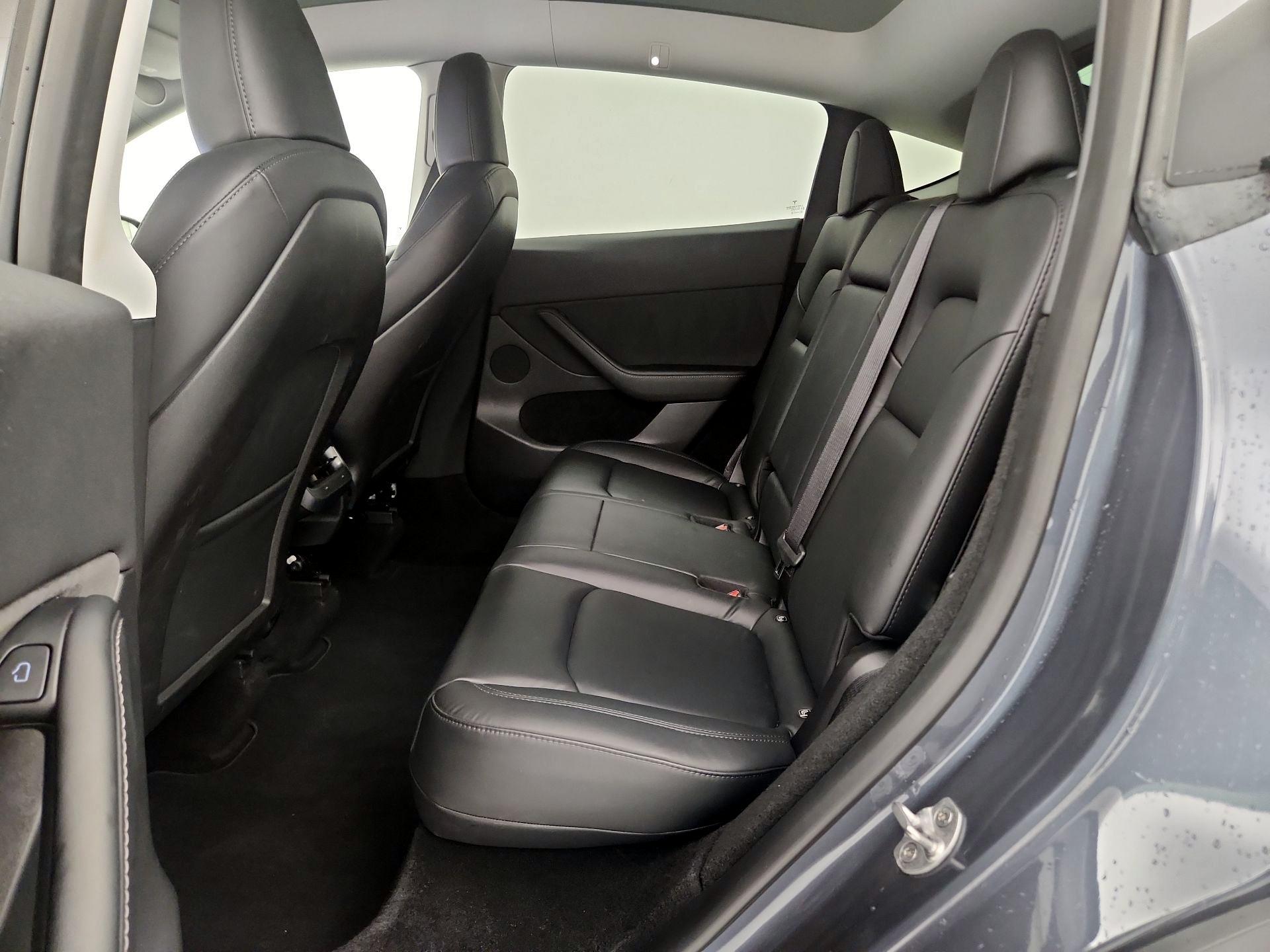 Thumbnail: 2023 Tesla Model Y - 19