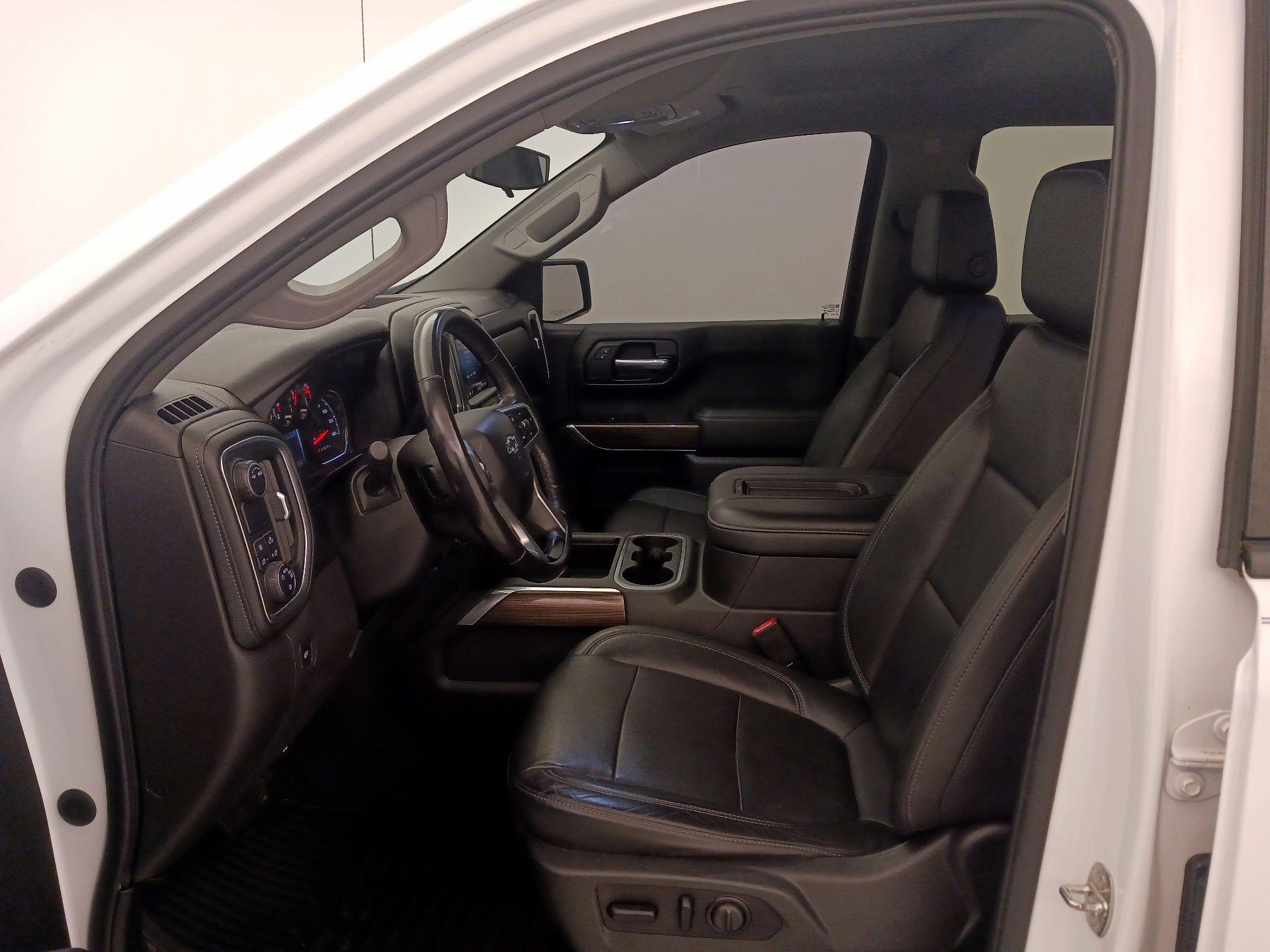 Thumbnail: 2020 Chevrolet Silverado 1500 - 11