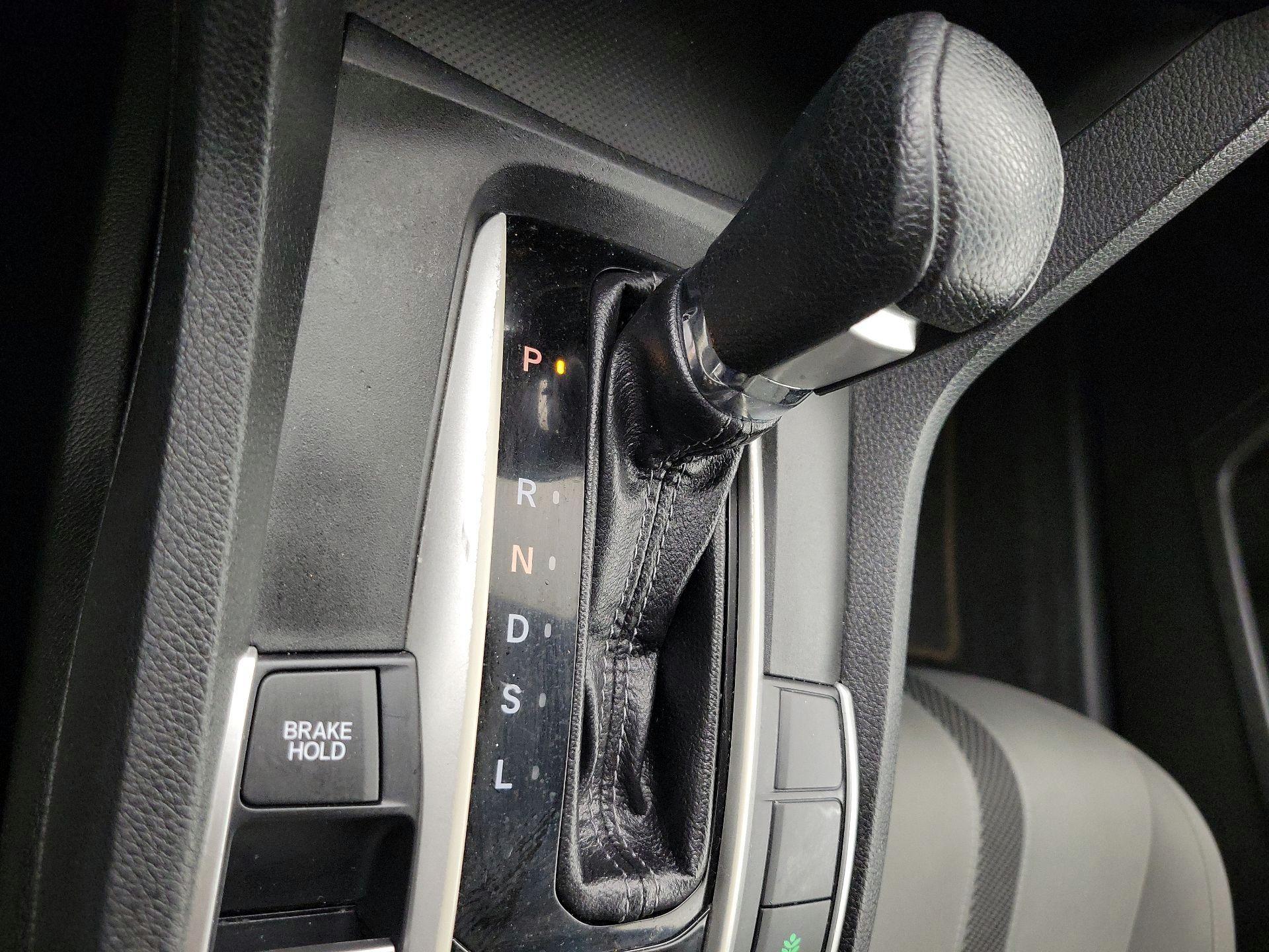 Thumbnail: 2016 Honda Civic - 17