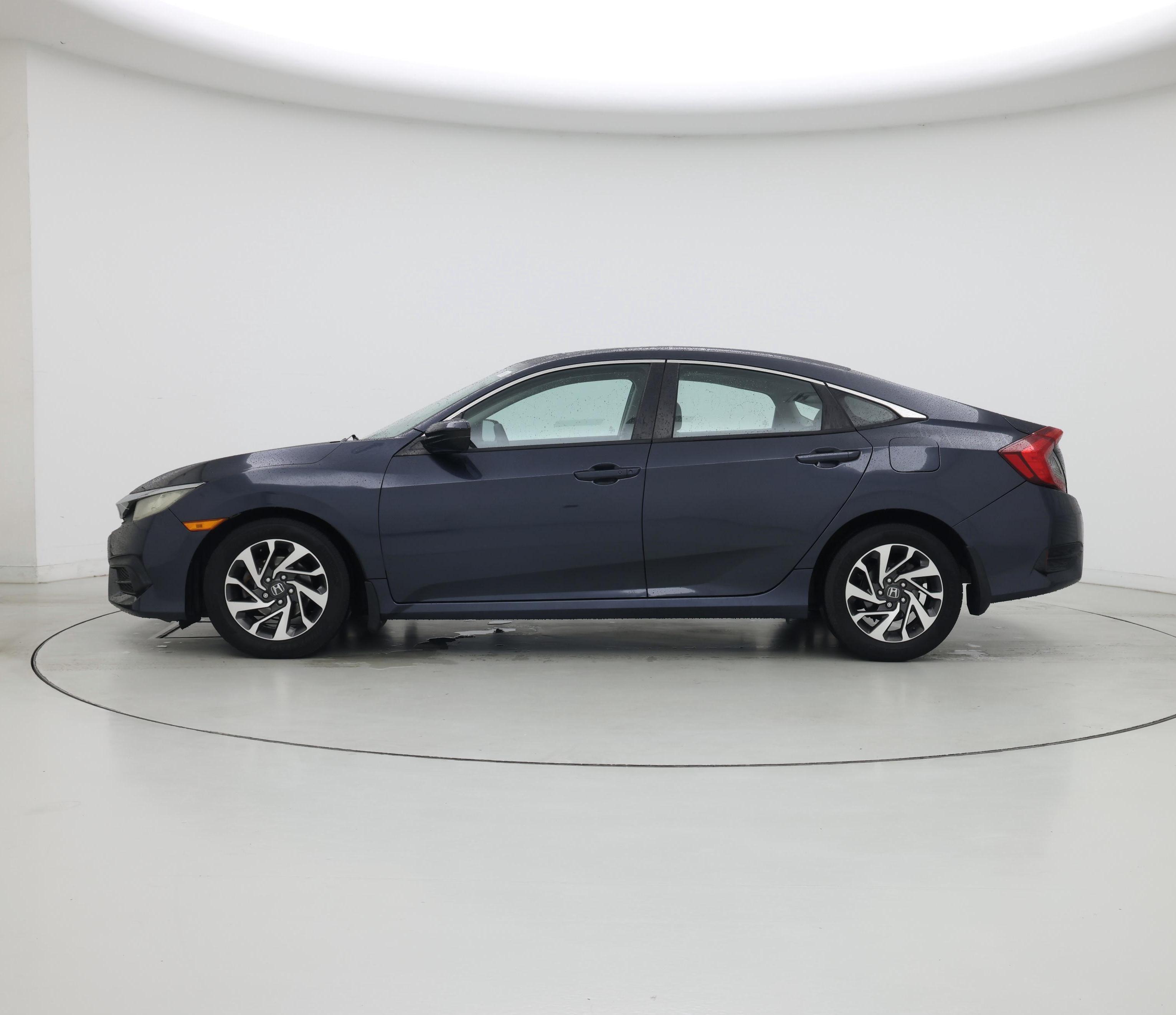 Thumbnail: 2016 Honda Civic - 3